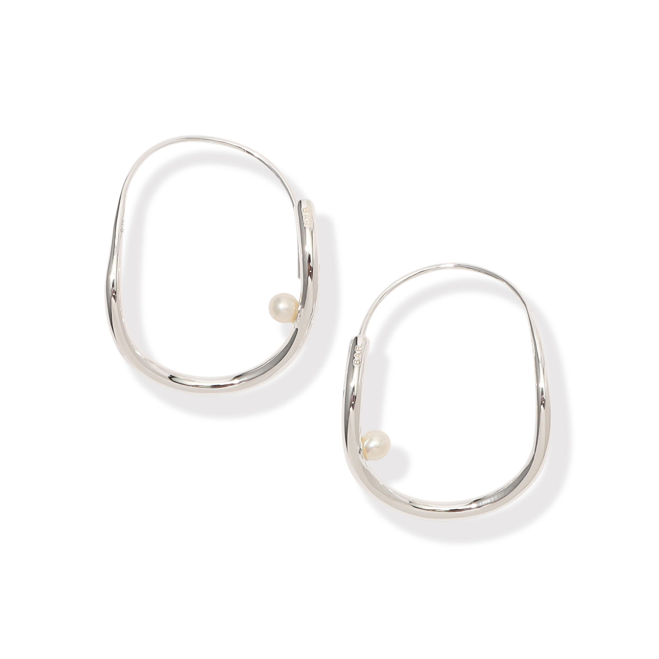 BAR Jewellery CROSSED PATHS ピアス｜トゥモローランド 公式通販