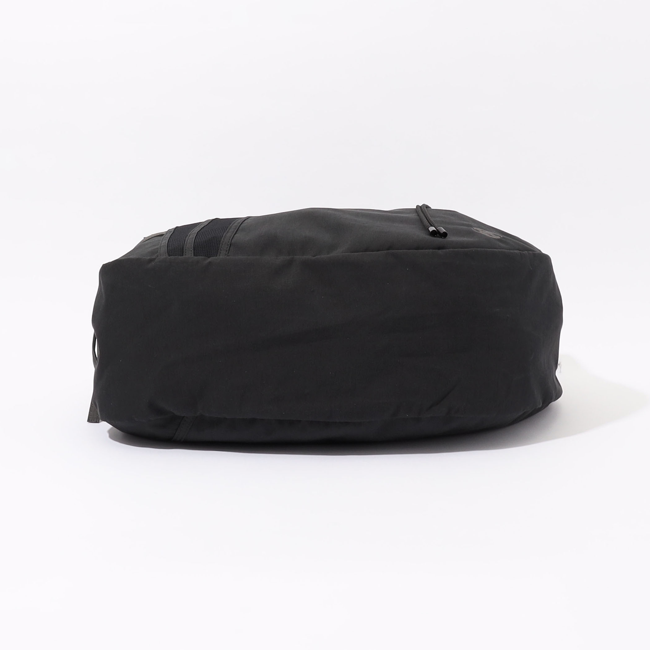 SAN SAN GEAR CROSS BODY BAG｜トゥモローランド 公式通販