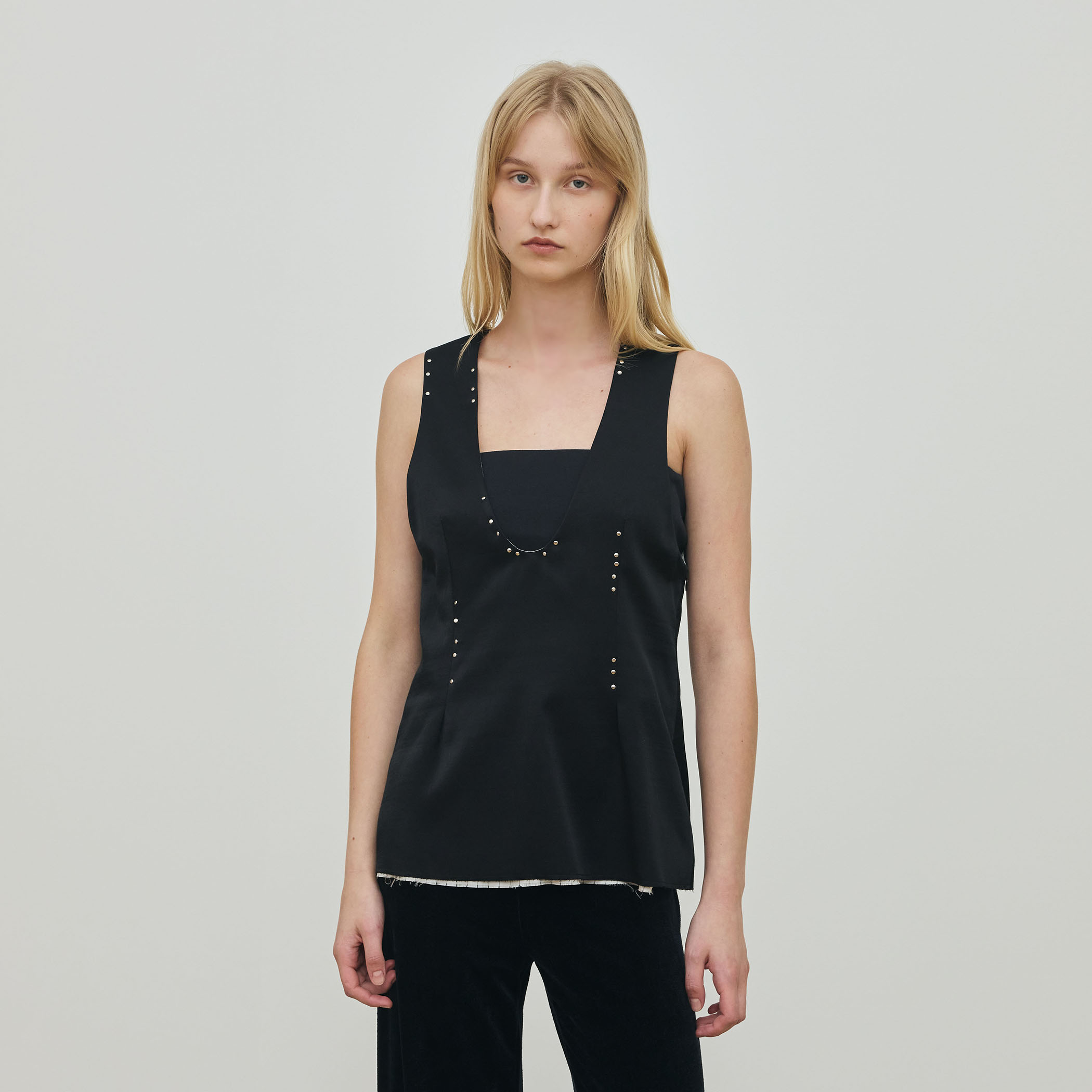 レーヨンウールサテン ノースリーブトップス｜トゥモローランド 公式通販