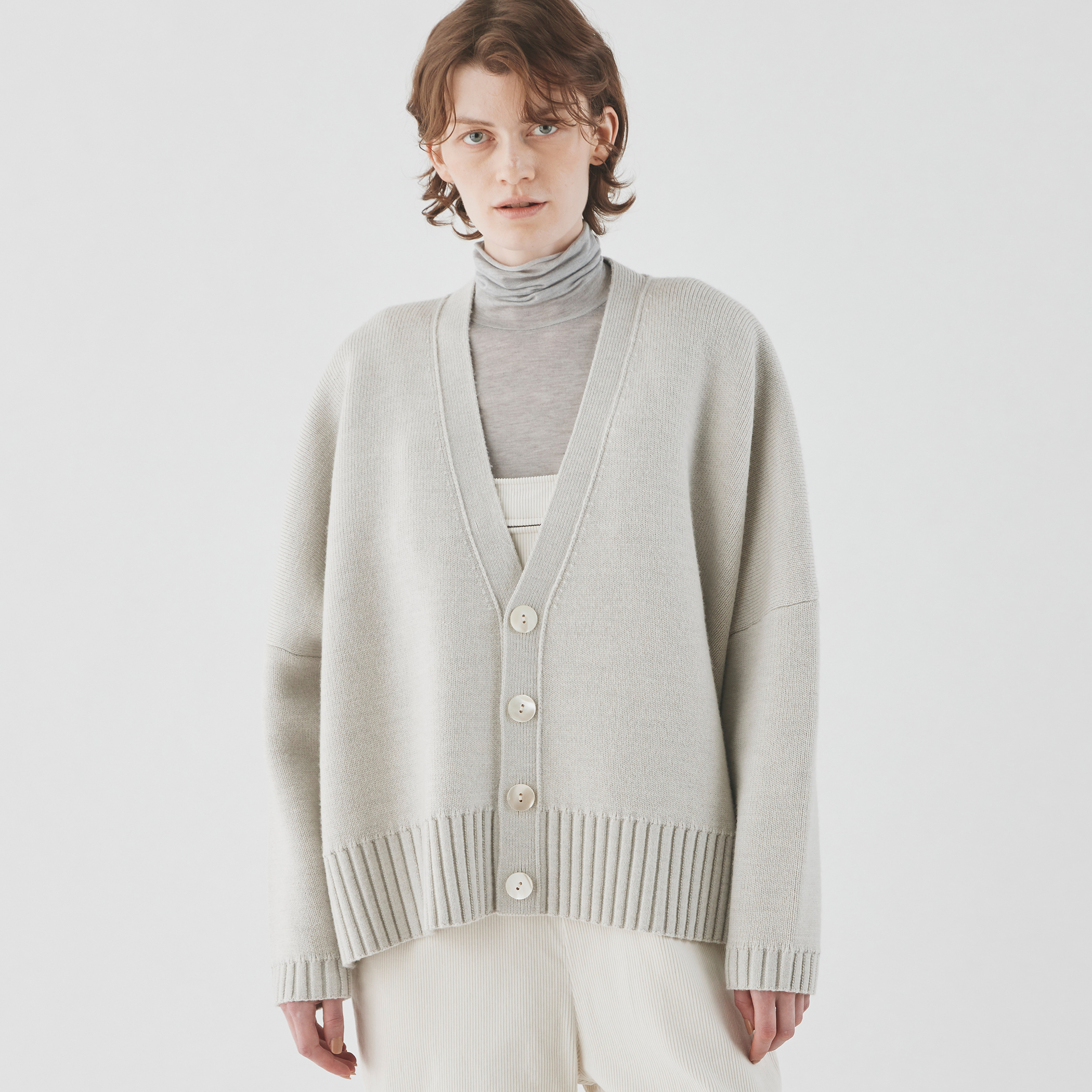 最終お値下げ トゥモローランド ダブルフェイスビッグカーディガン 美品 ウーステッドダブルフェイス Vネックカーディガン