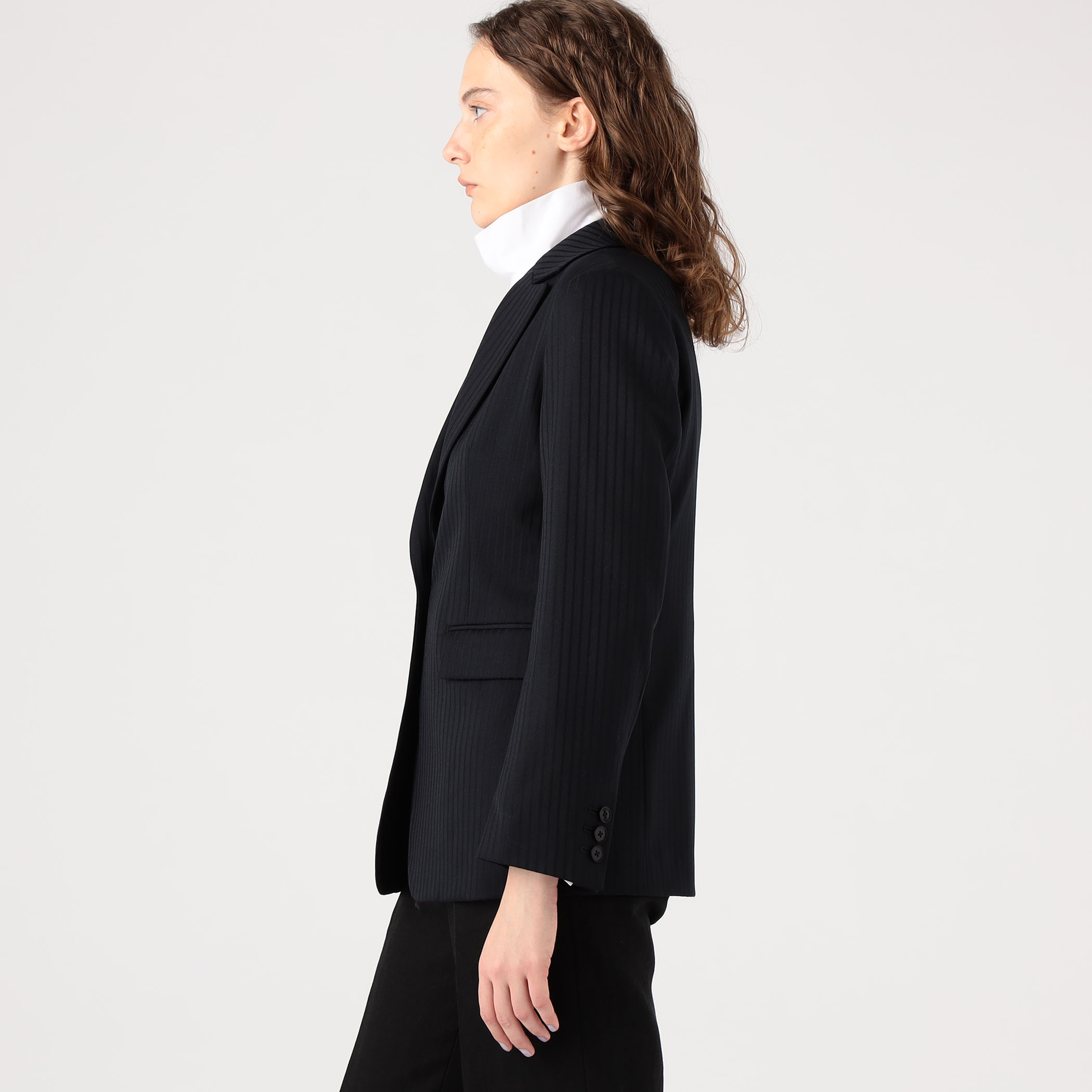 シャドーストライプ テーラードジャケット｜トゥモローランド 公式通販