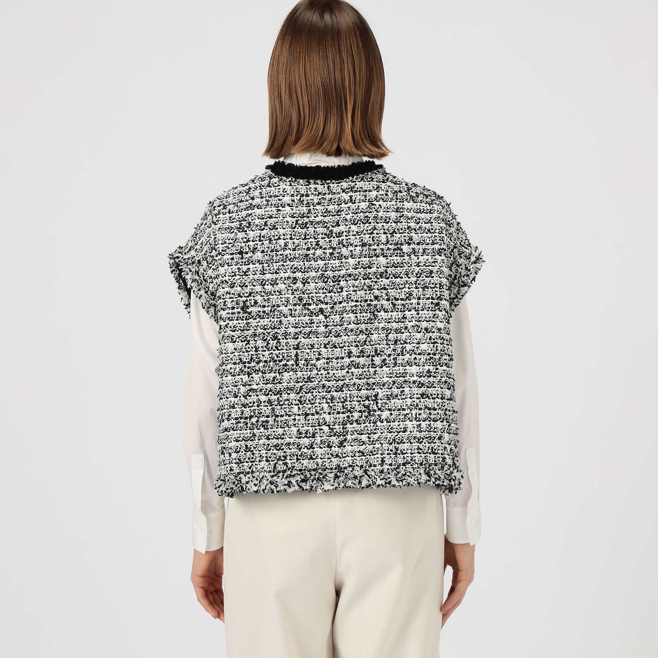 ファンシーツイード スクエアジレ｜トゥモローランド 公式通販