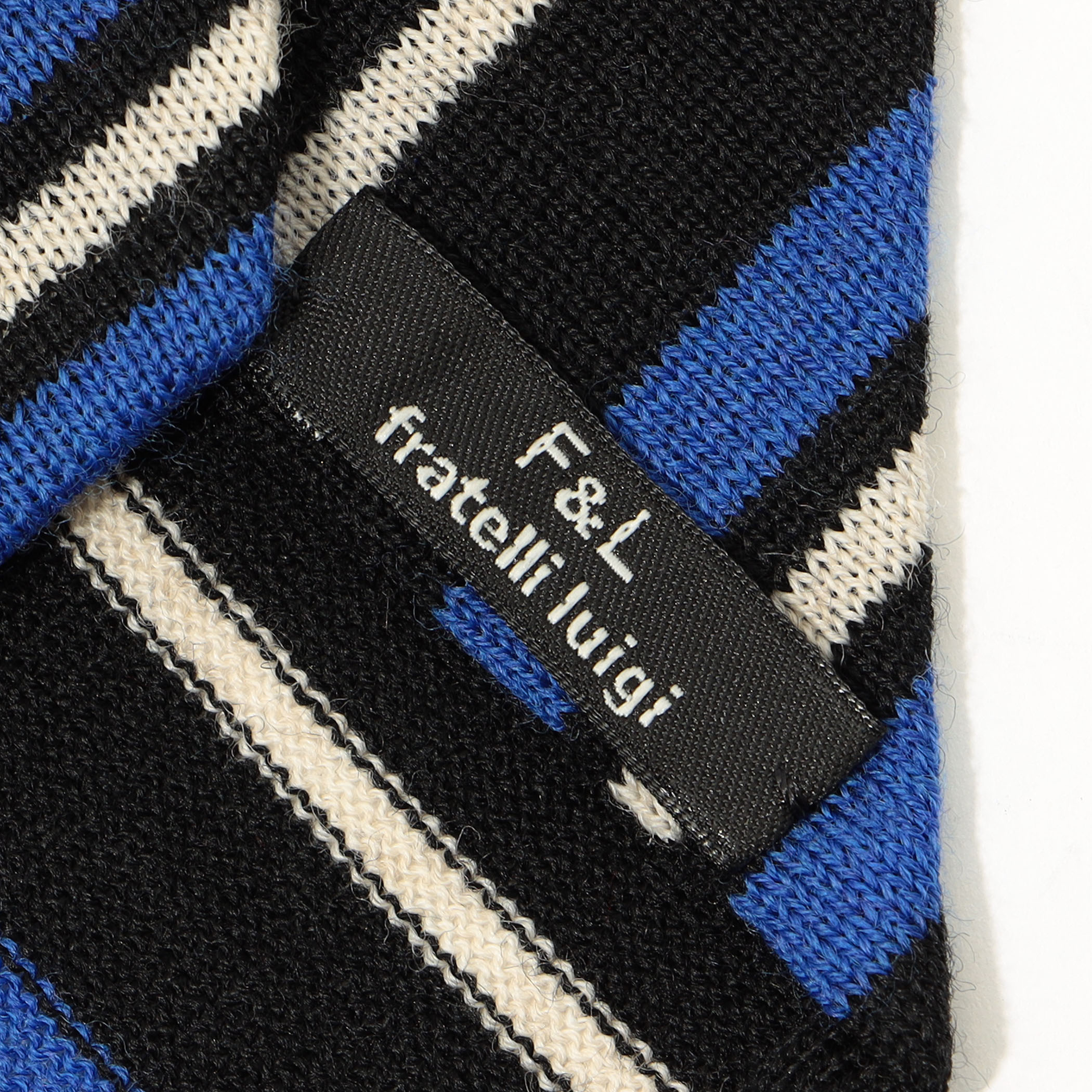 美品★フラテッリルイージ ネクタイ スフォデラート グレー ソリッド イタリア製 ネクタイ】Fratelli Luigi(フラテッリルイージ)のウールタイを