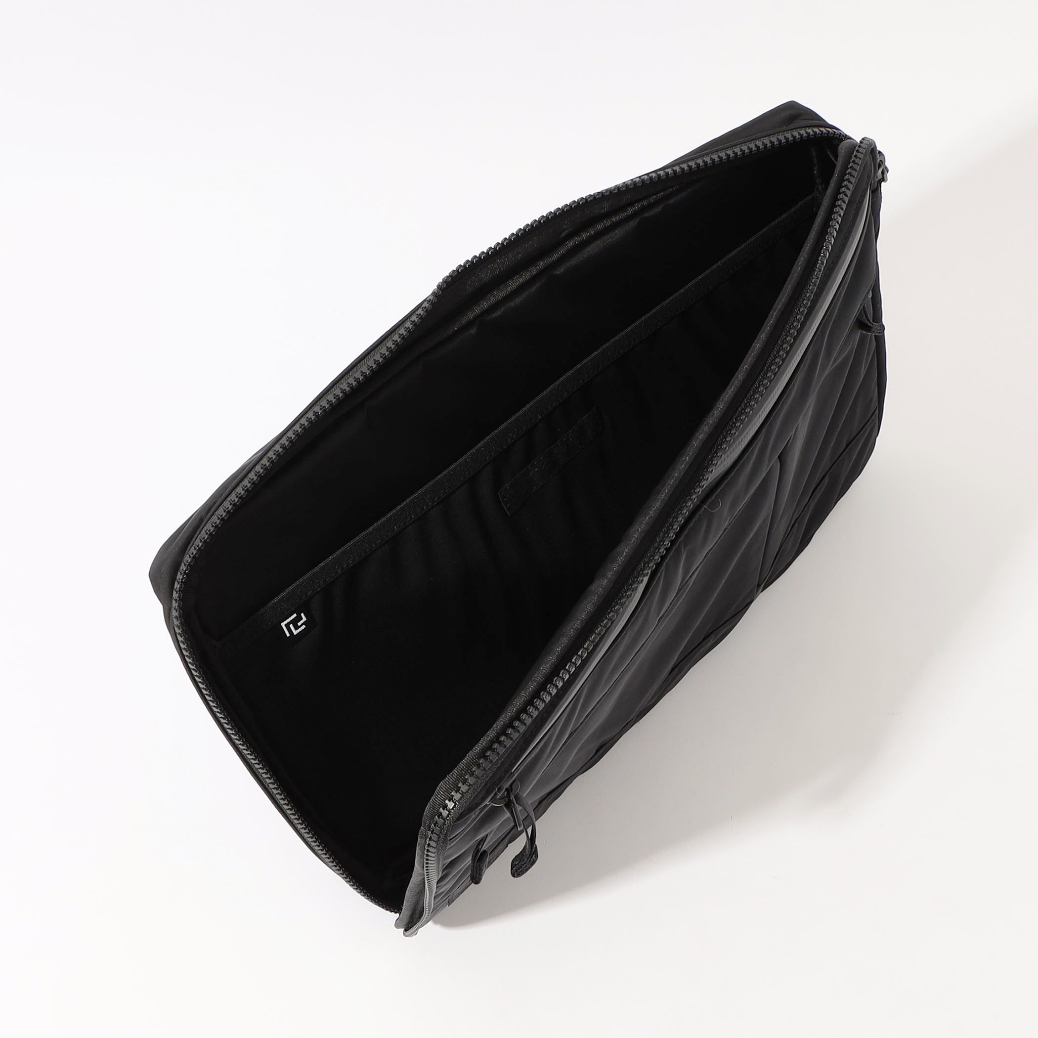 RAMIDUS LAPTOP CASE｜トゥモローランド 公式サイト