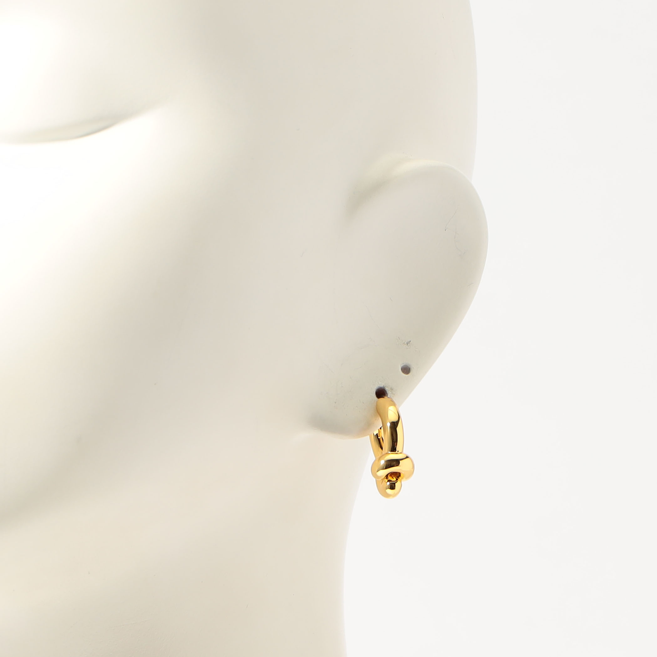 【新品】トゥモローランド　JENNYBIRD ゴールド フープピアス セール】JENNY BIRD TOME フープピアス S（ピアス（両耳用