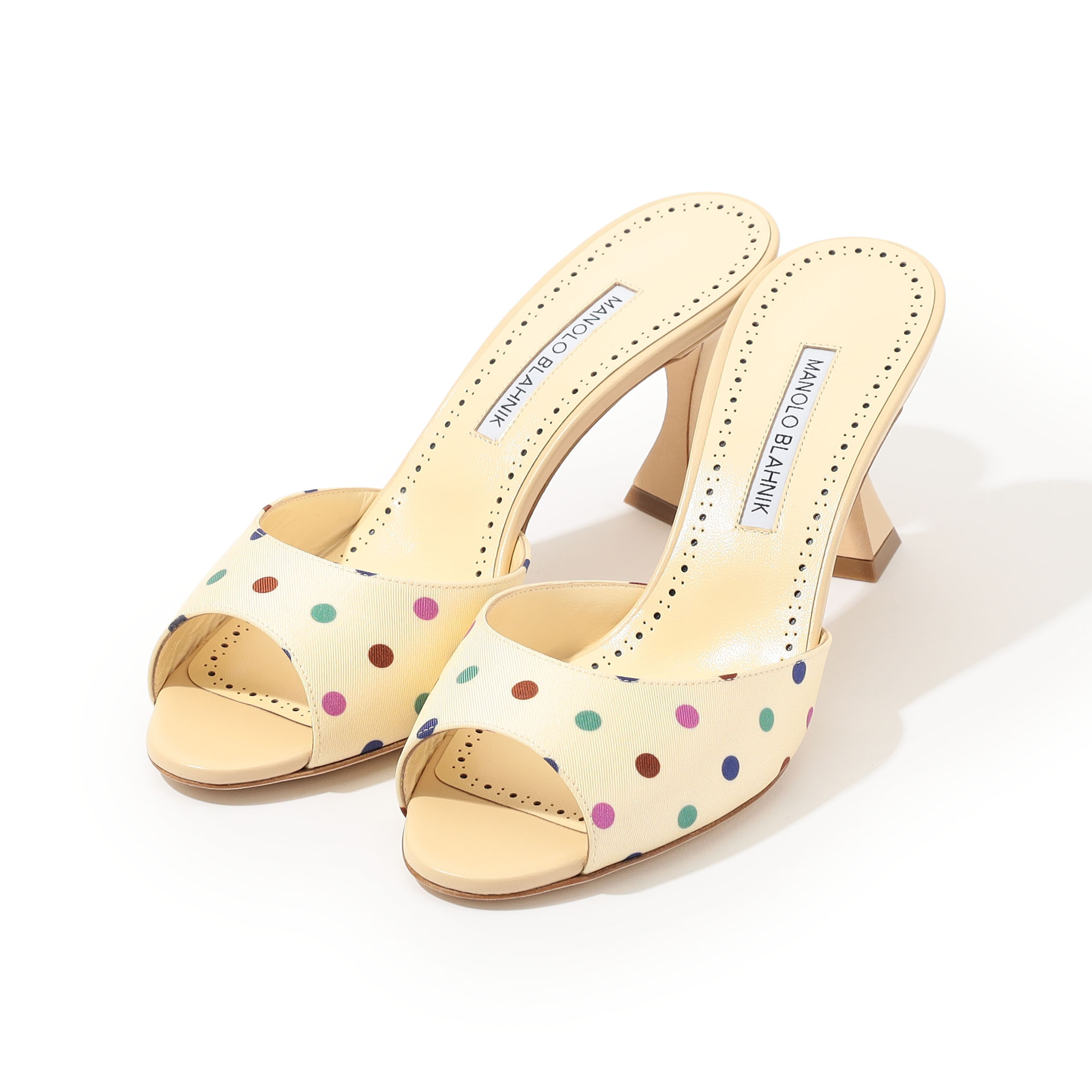 MANOLO BLAHNIK JADARON ミュールサンダル