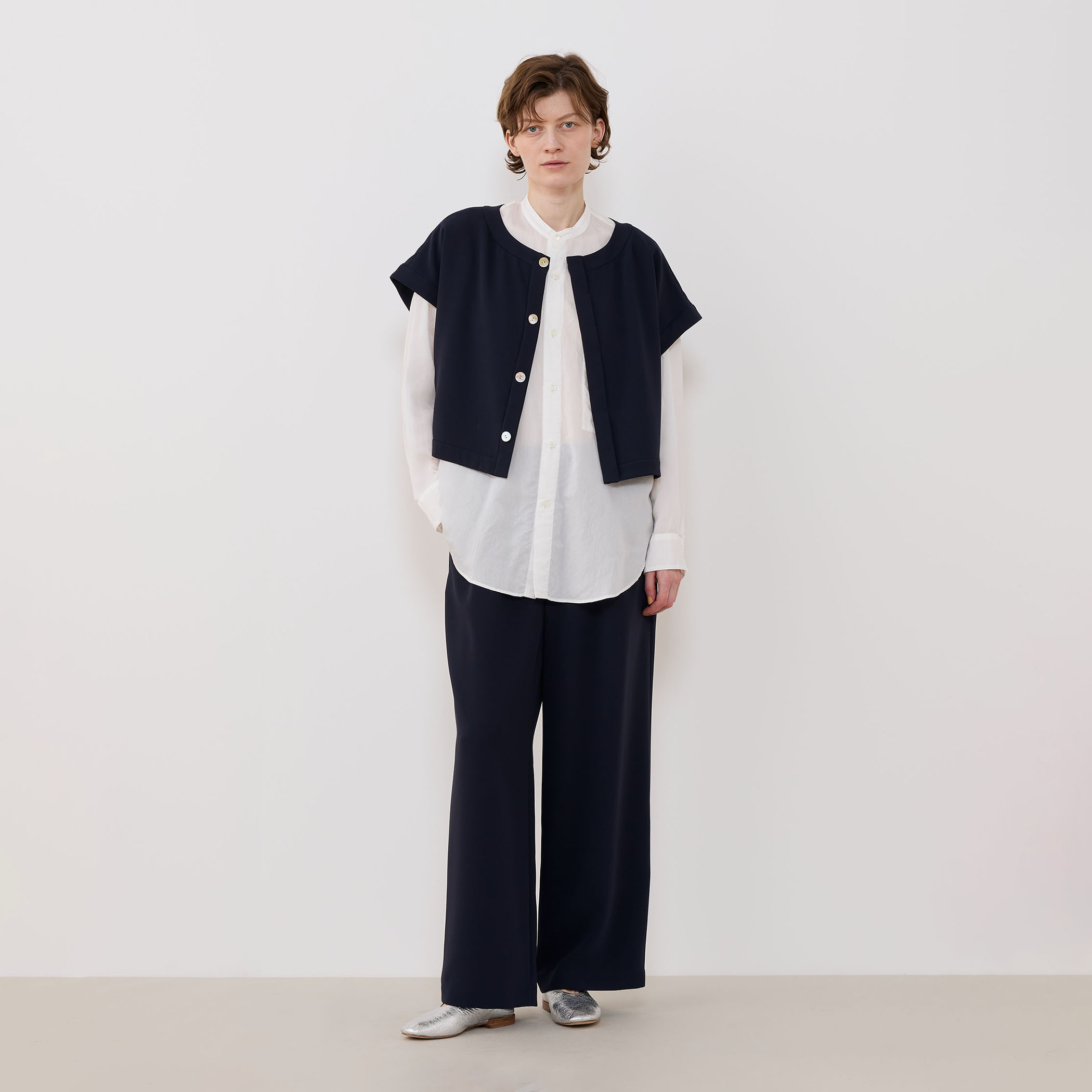 ダブルクロス ワイドフィットベスト｜トゥモローランド 公式通販