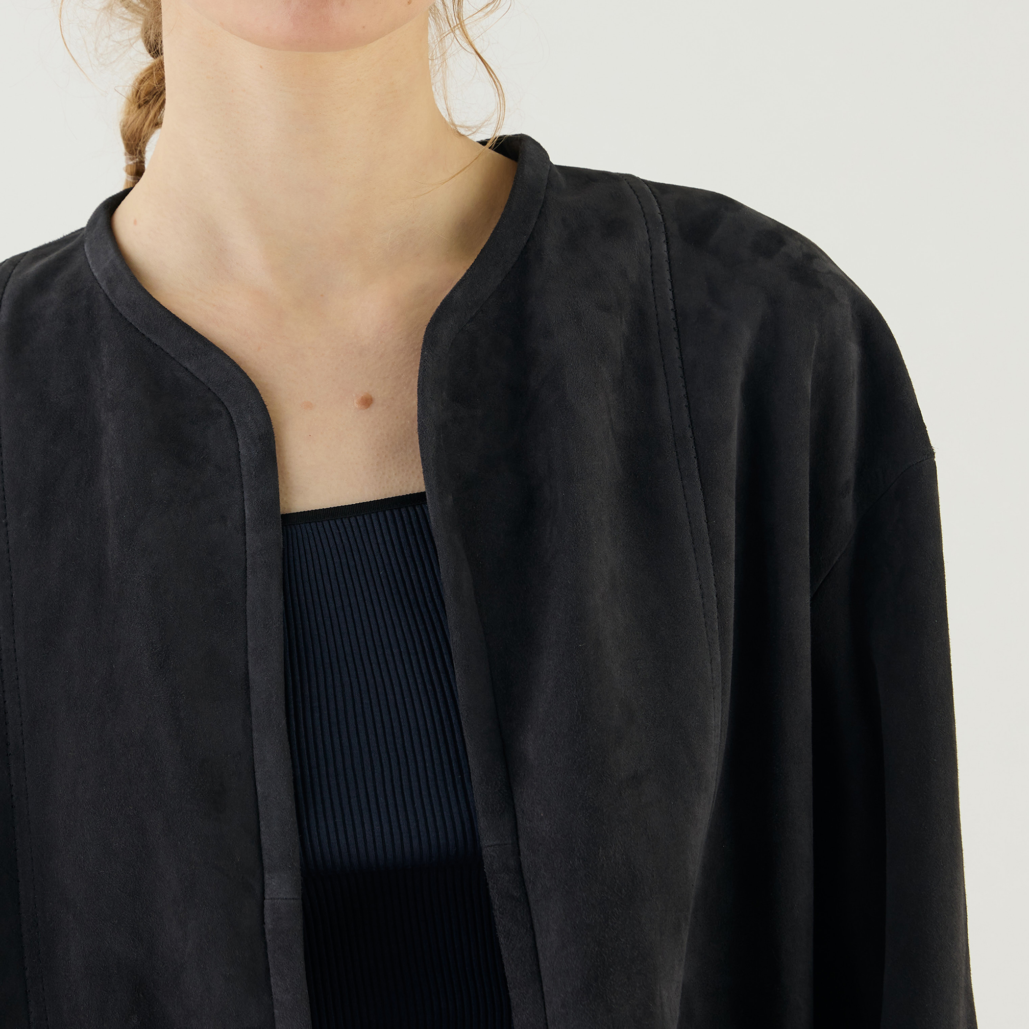 ゴートスウェード ボックスジャケット｜トゥモローランド 公式通販