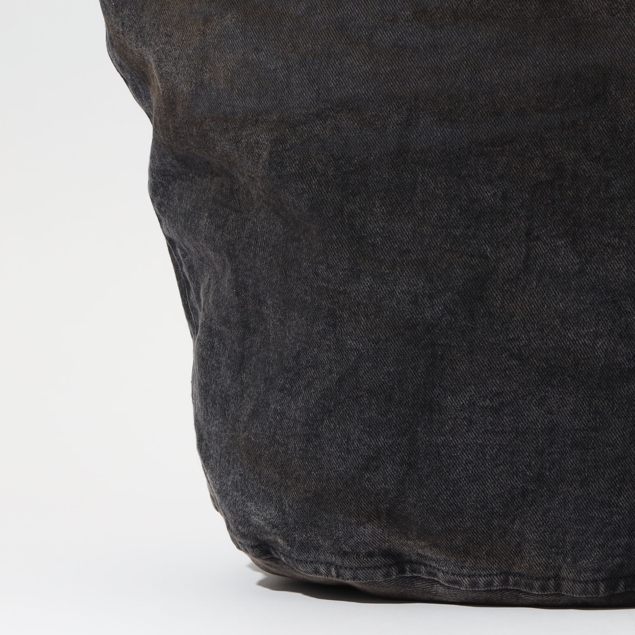 OUR LEGACY DRIP BAG Nebula wash｜トゥモローランド 公式サイト