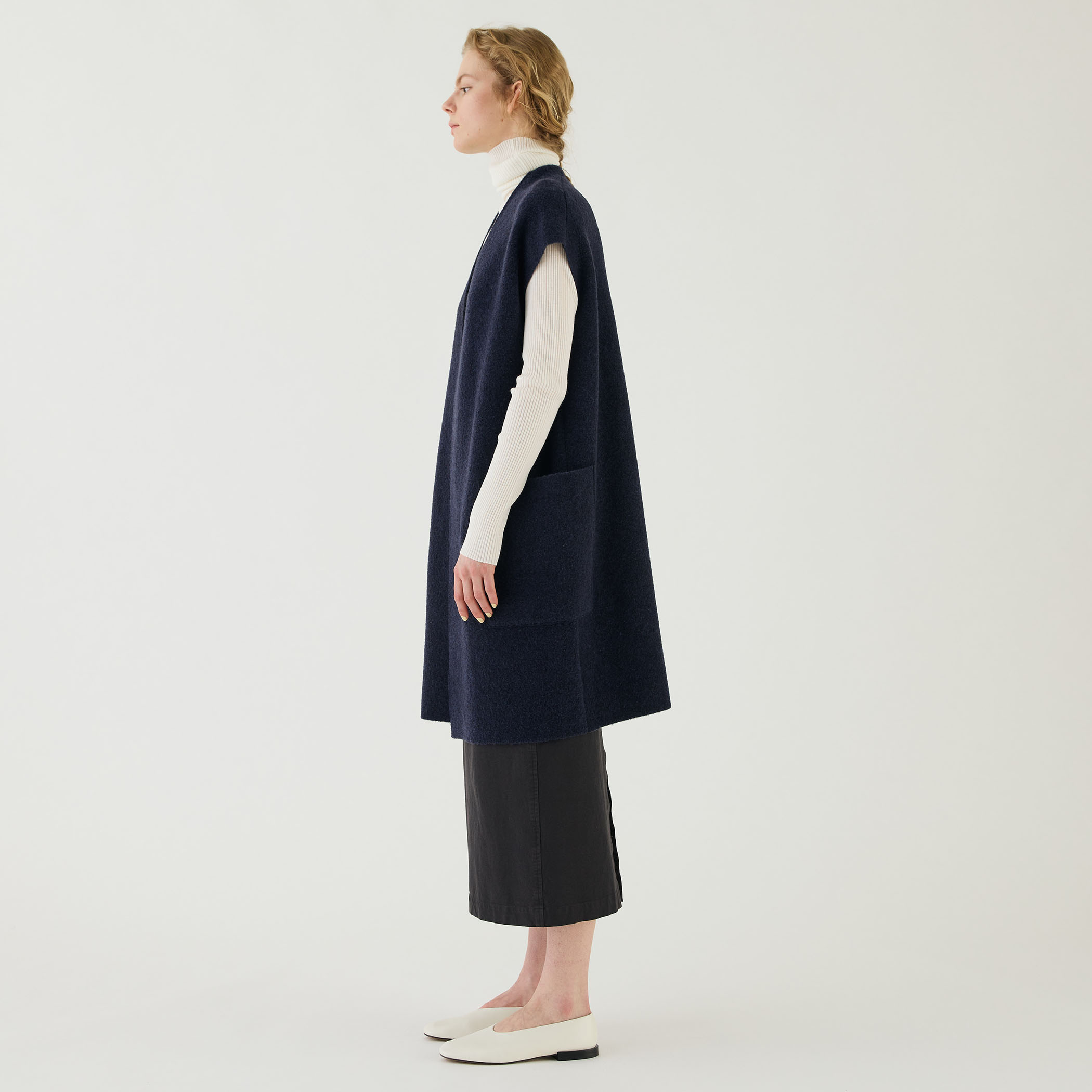 GALERIE VIE 2024AW ブークレダブルフェイス ミドルジレ TOMORROWLAND｜ブークレダブルフェイス ミドルジレ | Rakuten Fashion