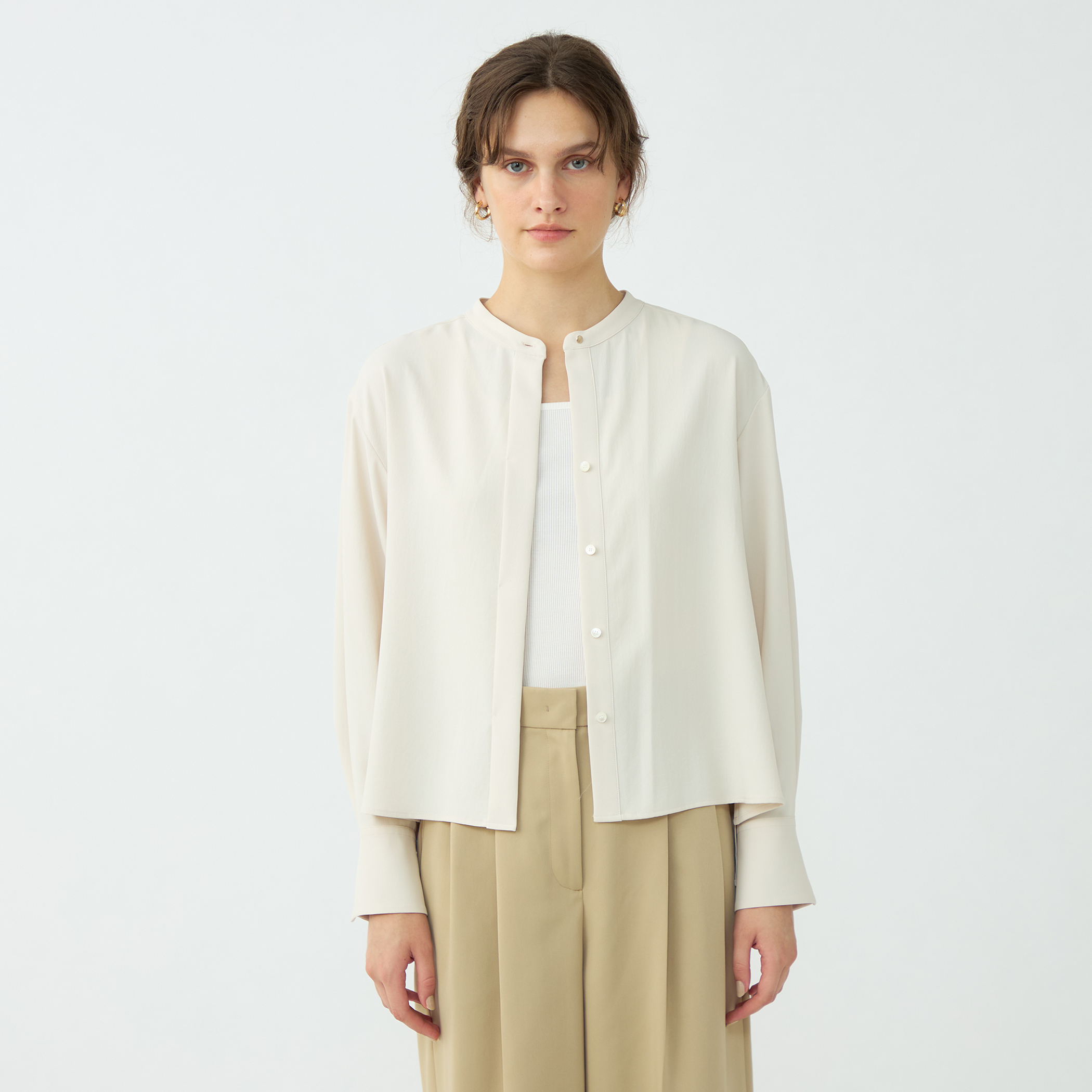 サンディジョーゼット ボックスシルエットブラウス｜トゥモローランド