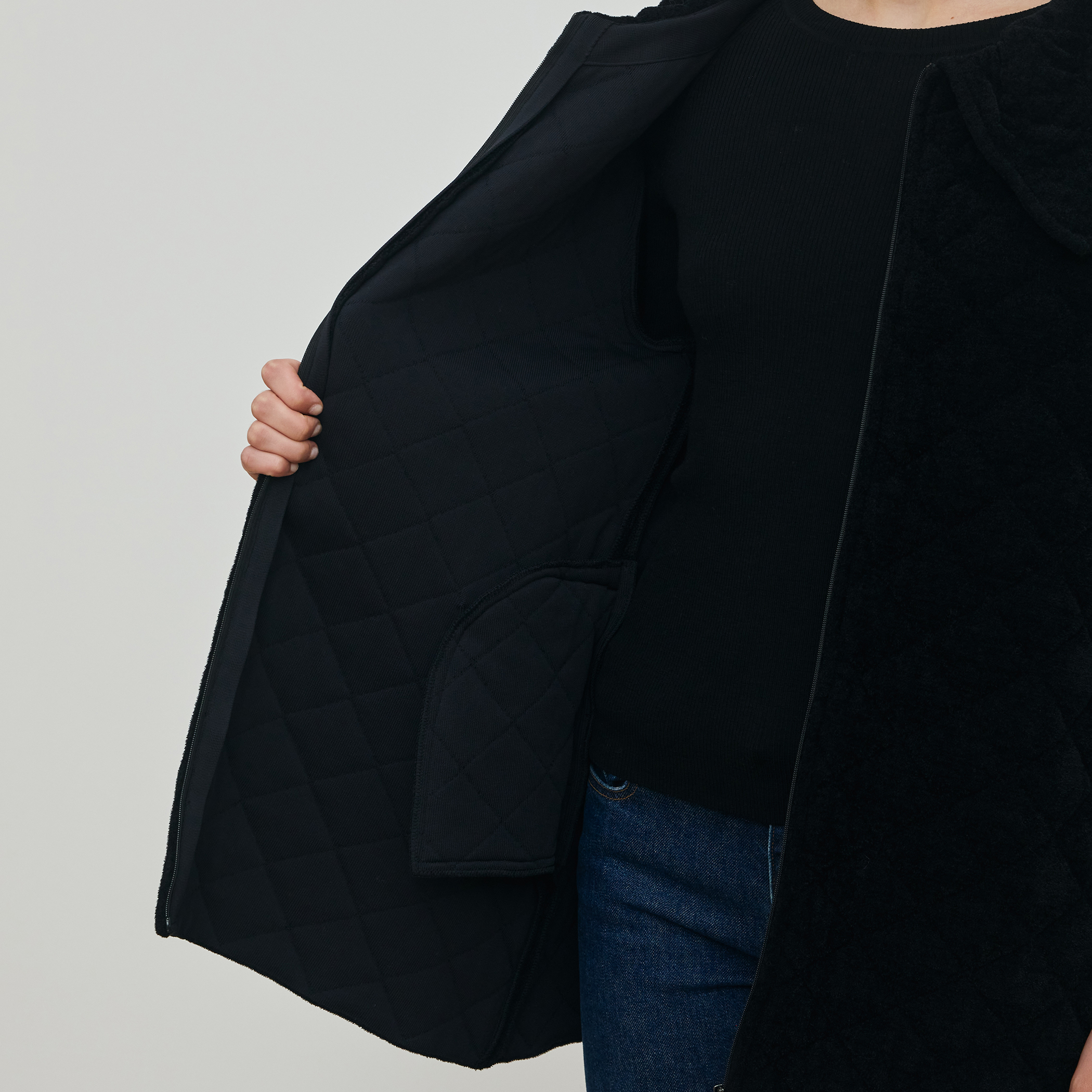 キルティングベロアニット ビックカラーコート｜トゥモローランド 公式通販