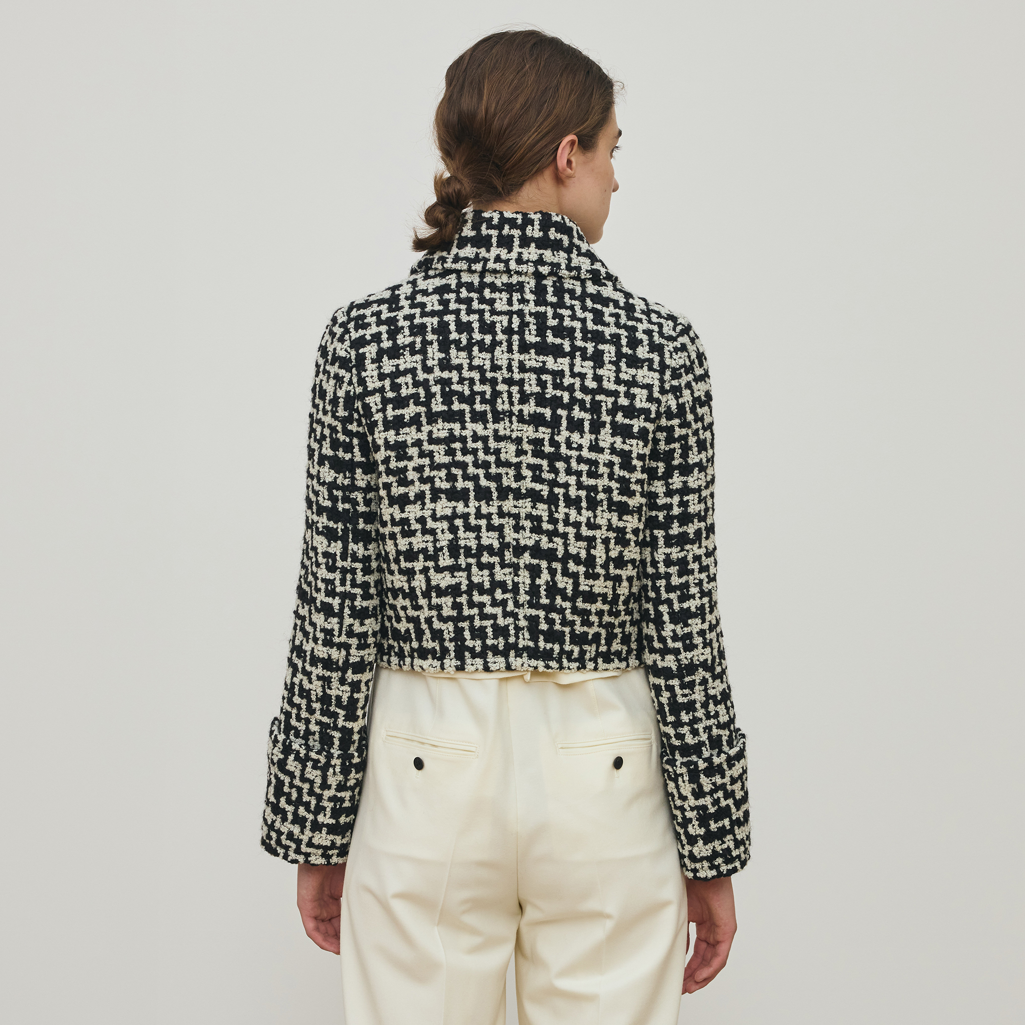 ビンテージブークレーツイード ショートジャケット｜トゥモローランド