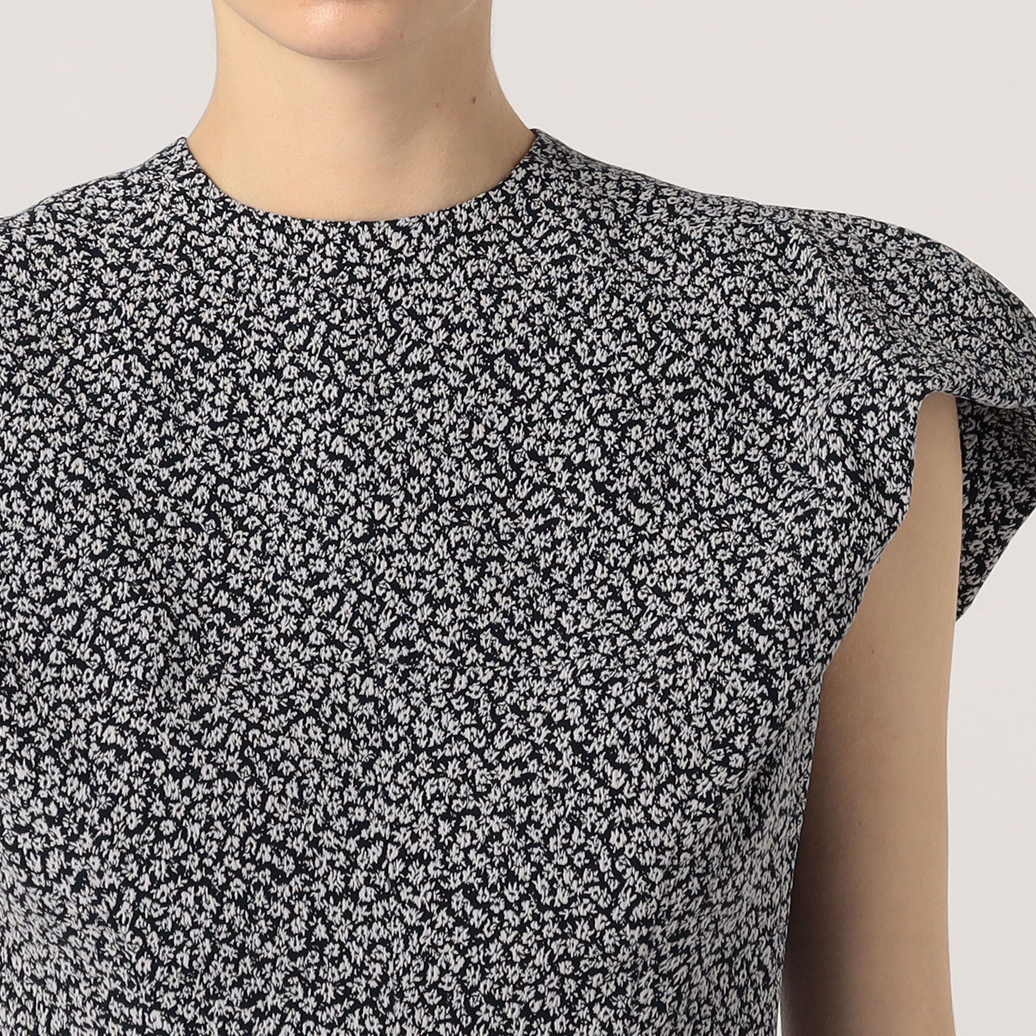 Mame Kurogouchi Micro Floral Jacquard Top｜トゥモローランド