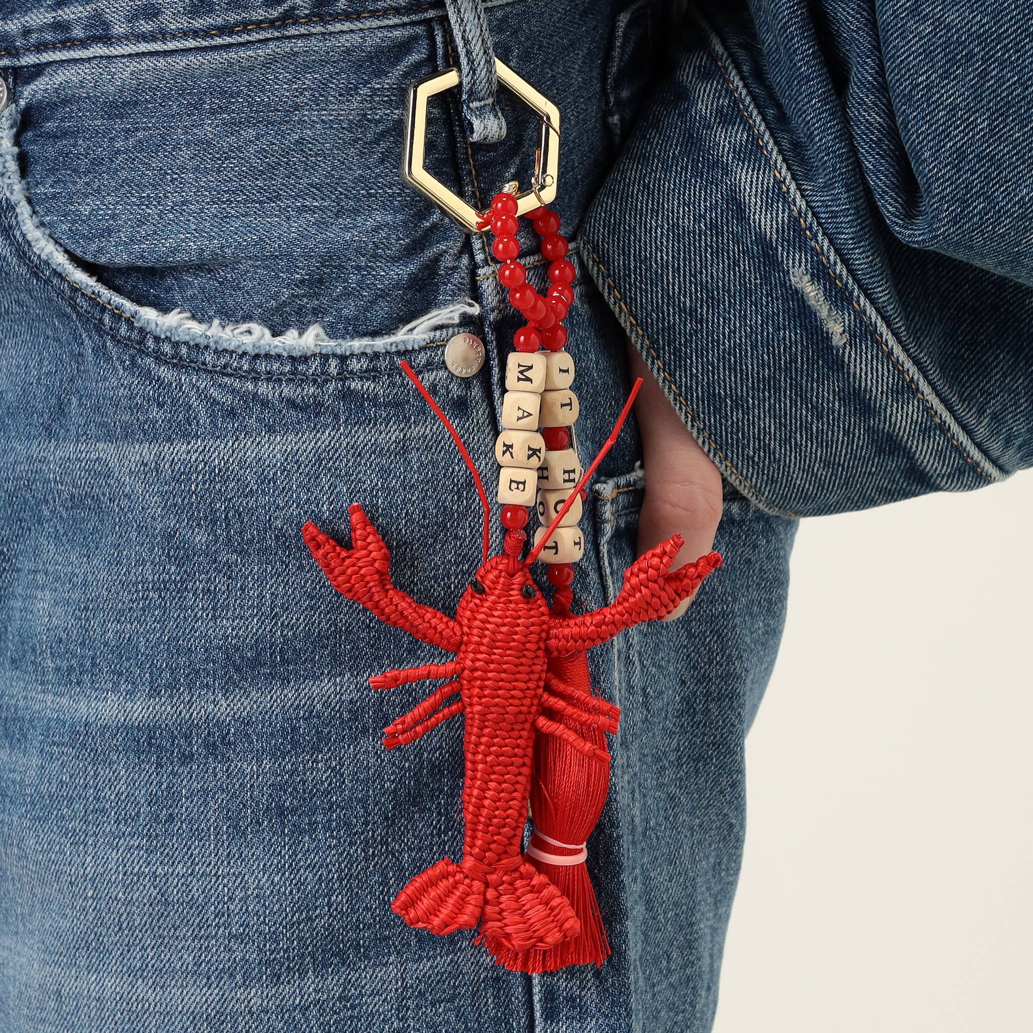MERCEDES SALAZAR Make It Hot Lobster キーチェーン