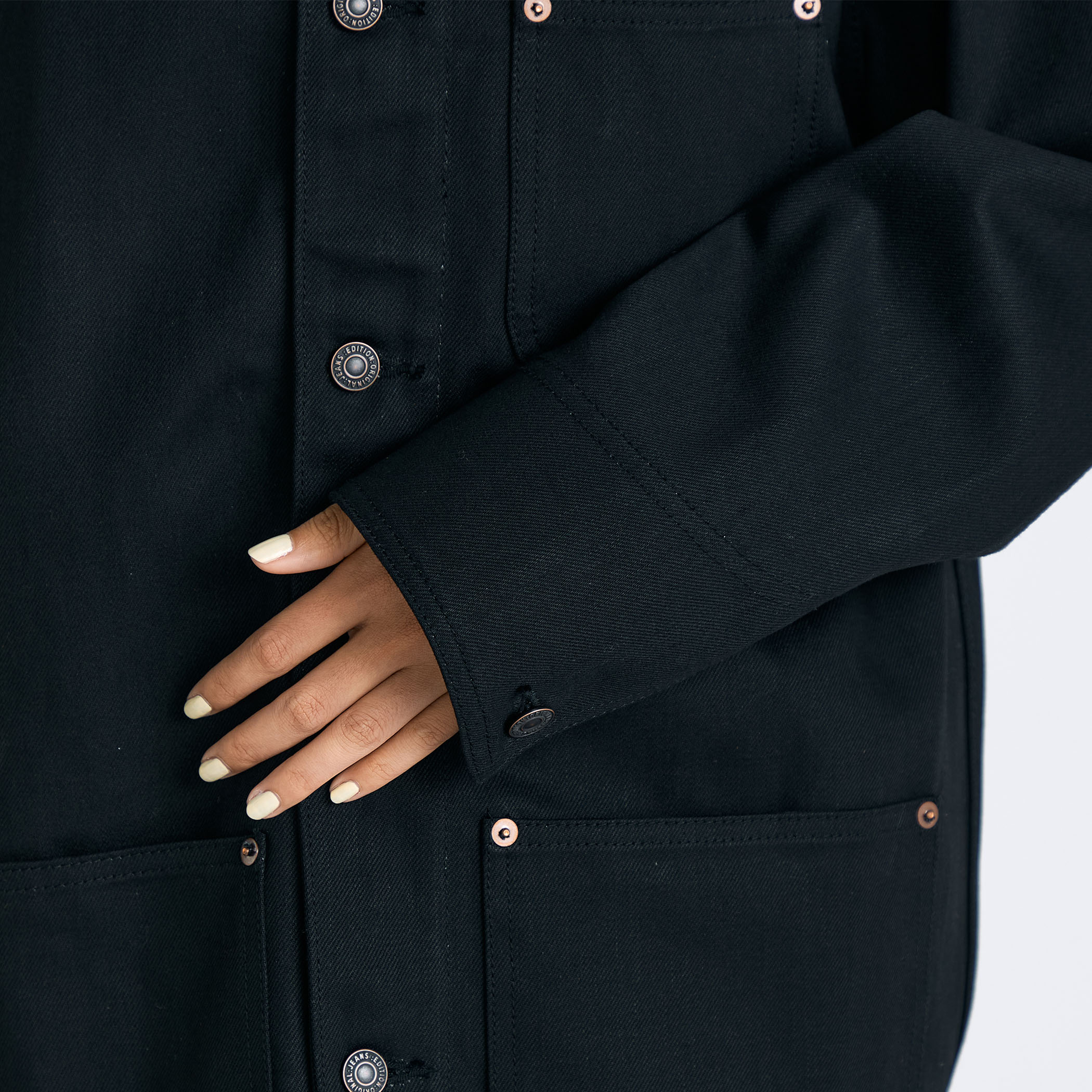 カットオフ ブラックデニム カバーオール｜トゥモローランド 公式通販