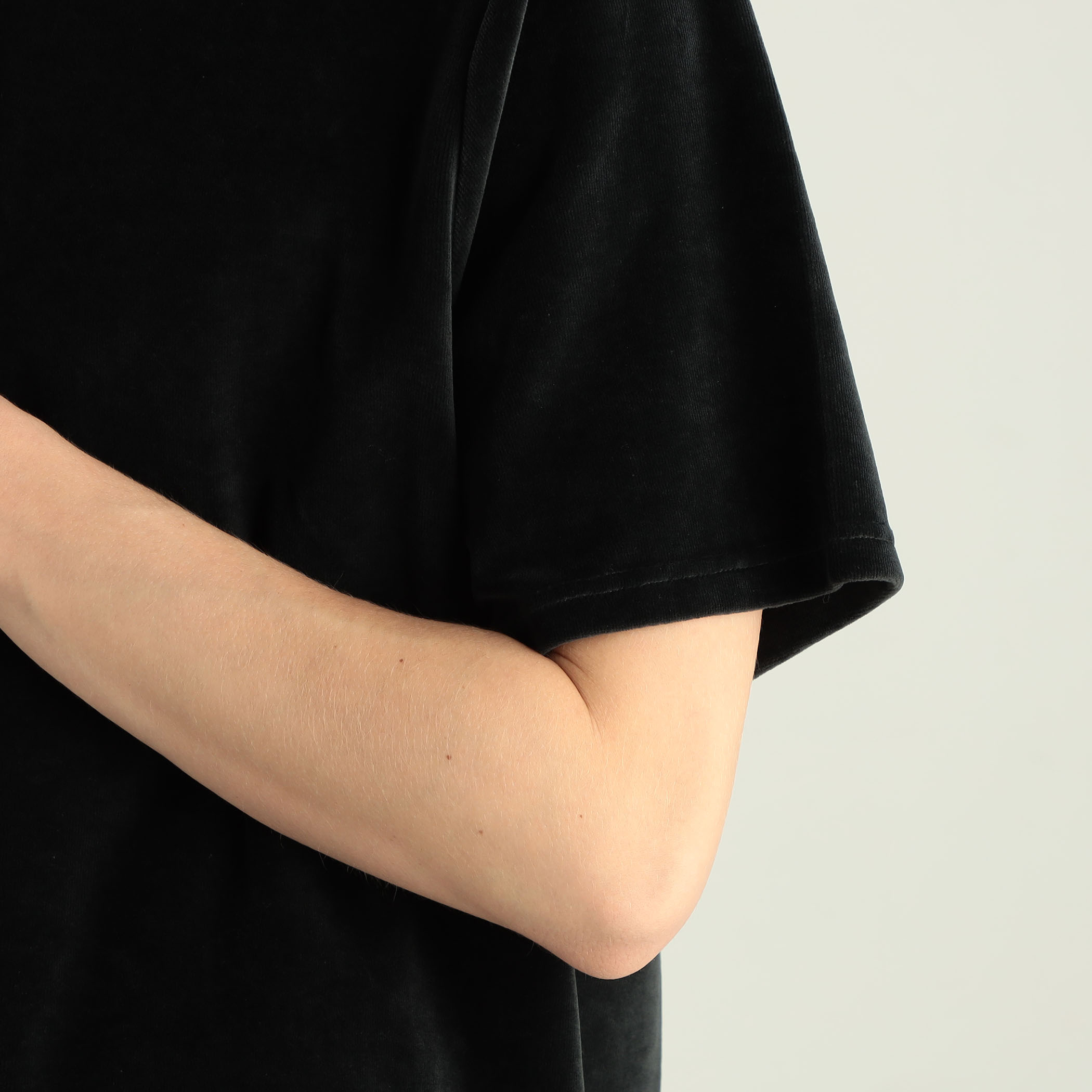 別注】OAS × Edition Velour T-Shirt｜トゥモローランド 公式サイト