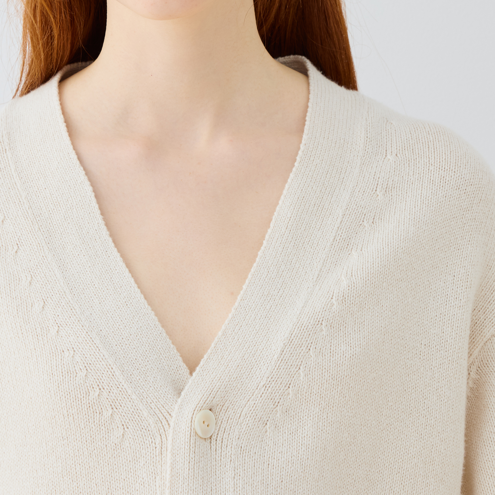 □コットンカシミヤ Vネックカーディガン｜トゥモローランド 公式通販