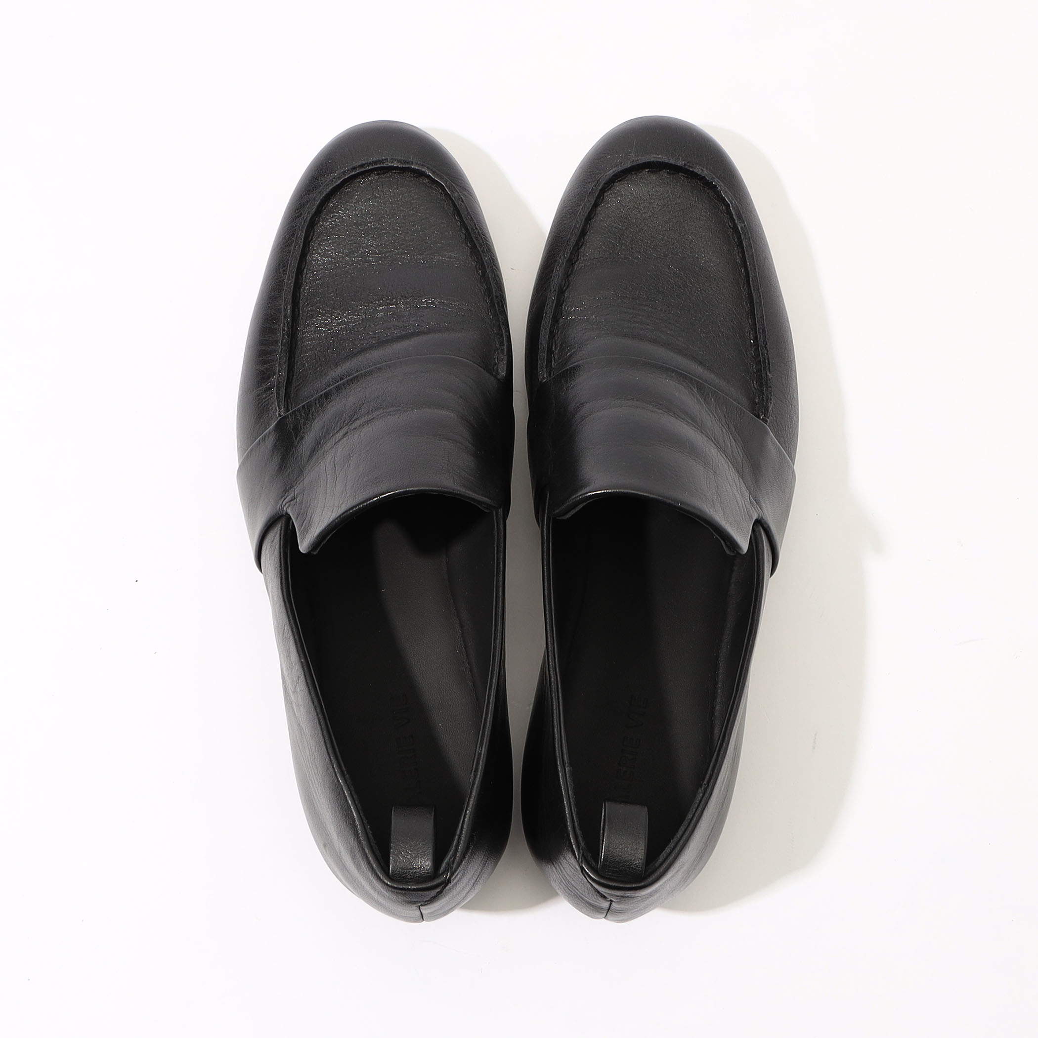 GALERIE VIE レザー Uチップローファー ブラック 39 Y1007 GALERIE VIE】 レザー Uチップ ローファー ブラック 23.5cm