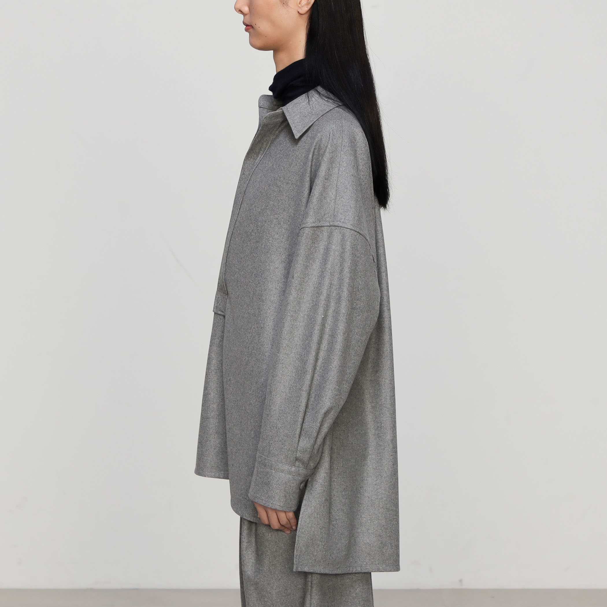 ウールフラノ プルオーバーシャツ｜トゥモローランド 公式通販