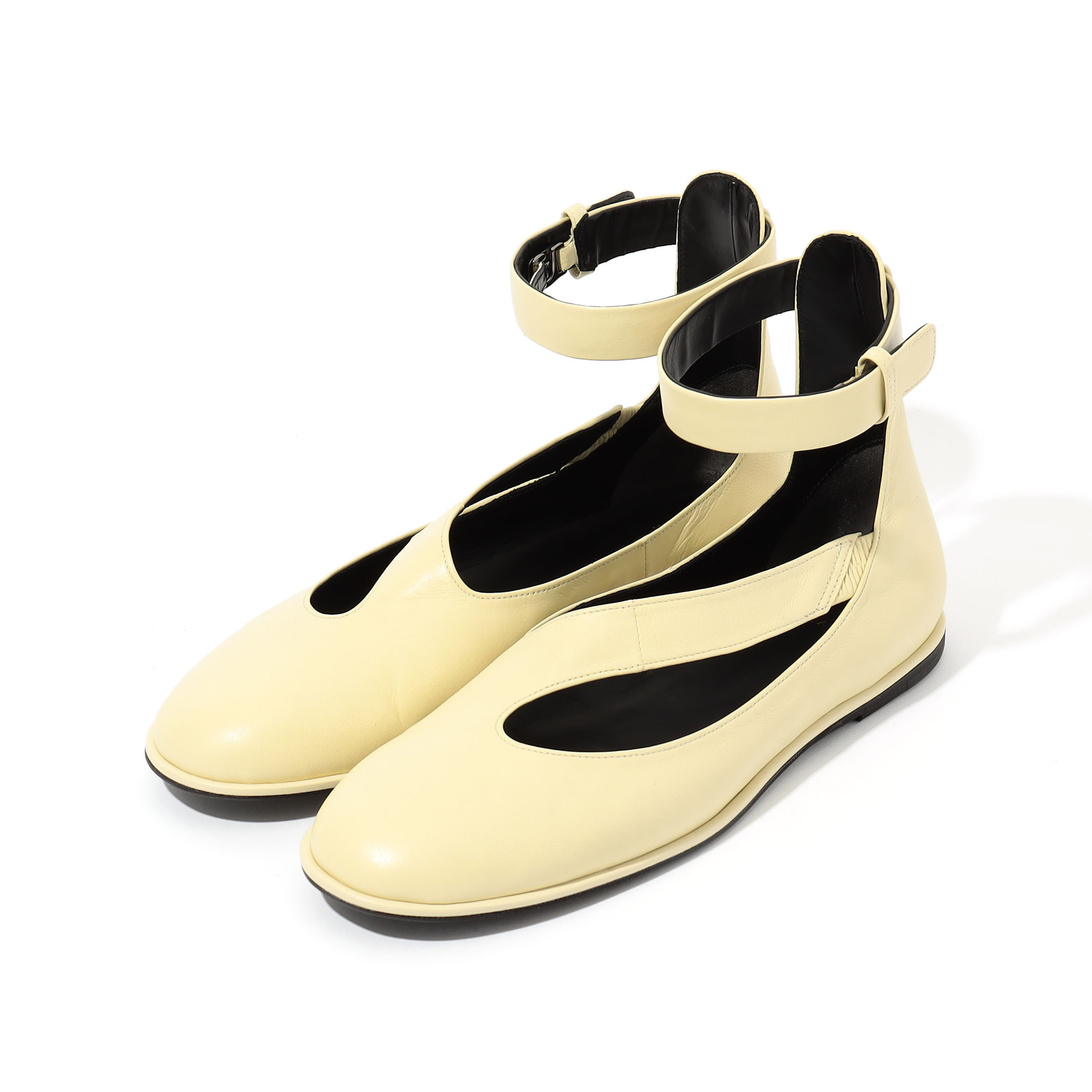 KATIM MTK フラットシューズ