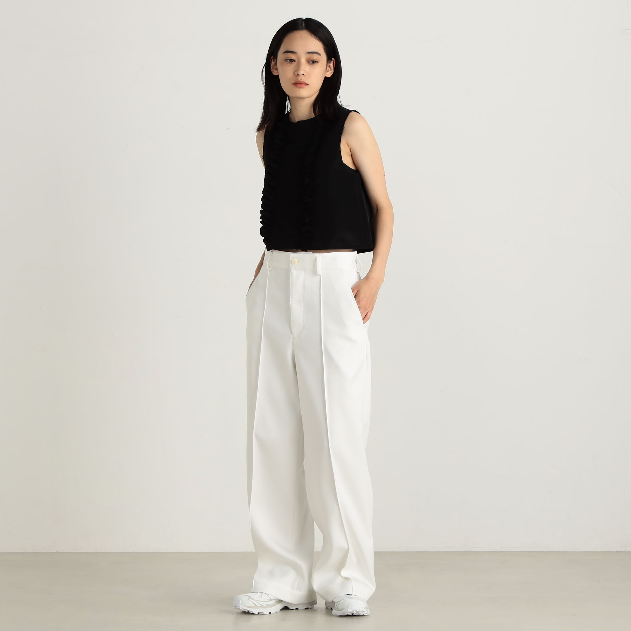 PINTUCK MEGA FLARE SLACKS 【BLACK】 | SHIKITARI
