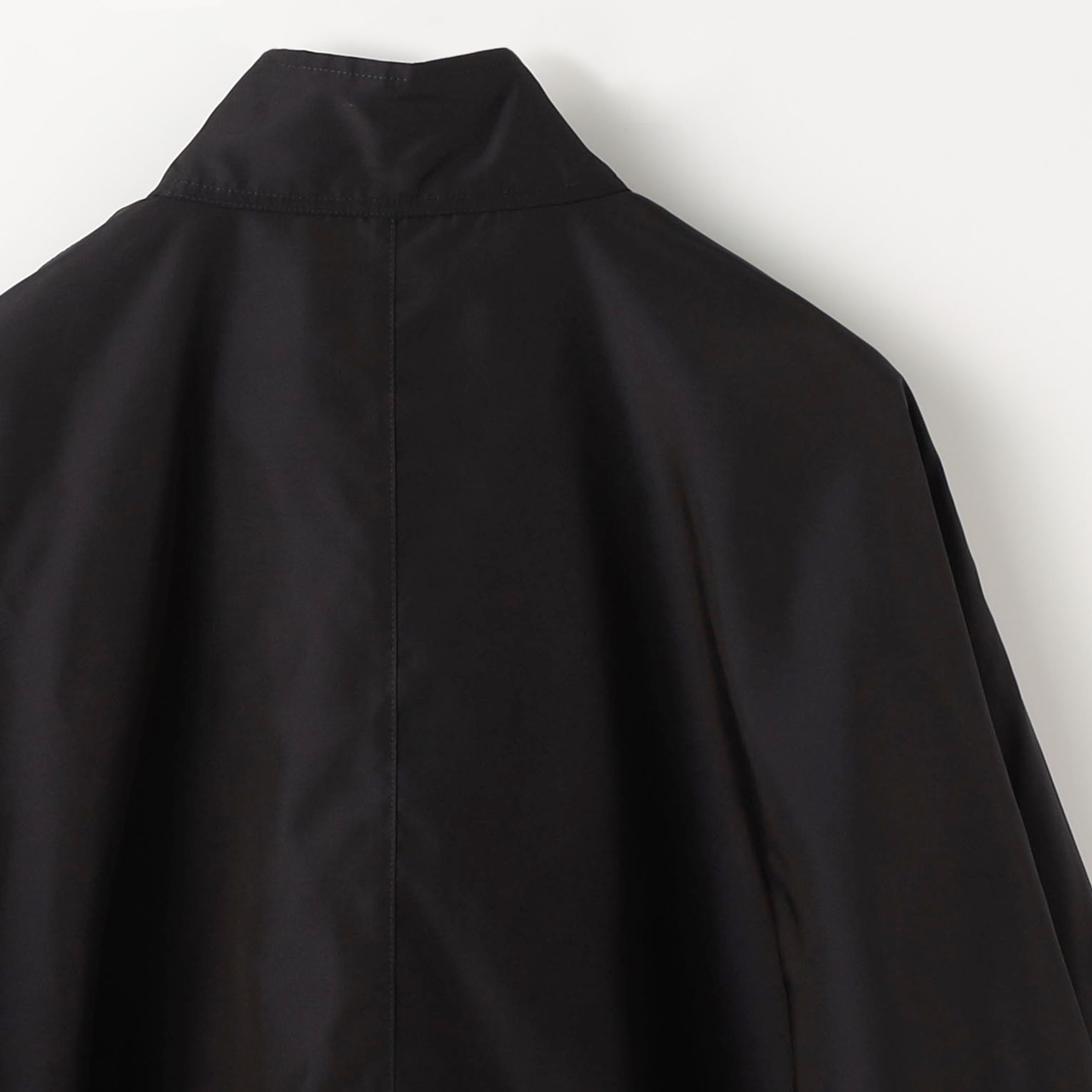 シルクナイロンタフタ トラックジャケット｜トゥモローランド 公式通販