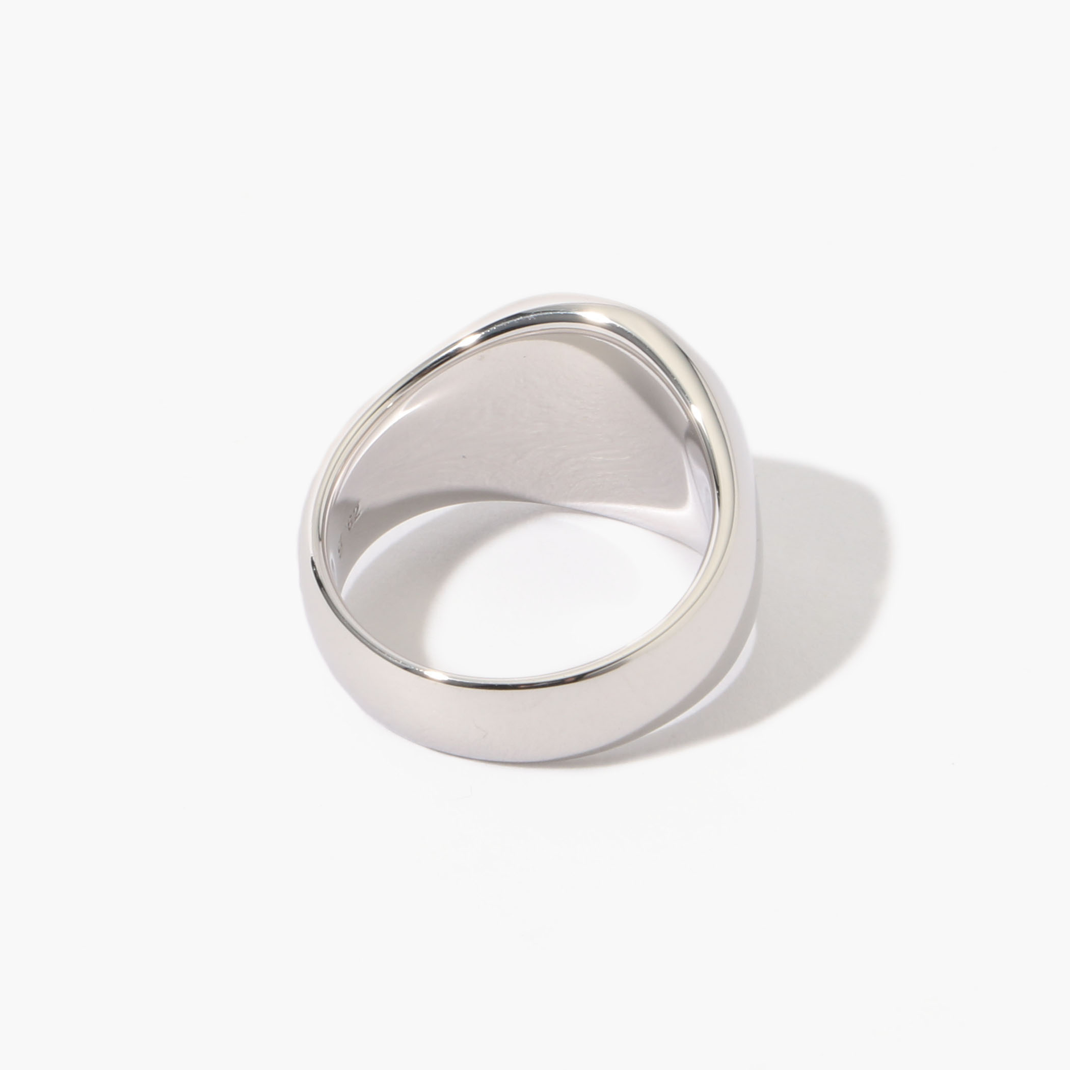 TOM WOOD シルバーリング THE OVAL POLISHED｜トゥモローランド 公式サイト