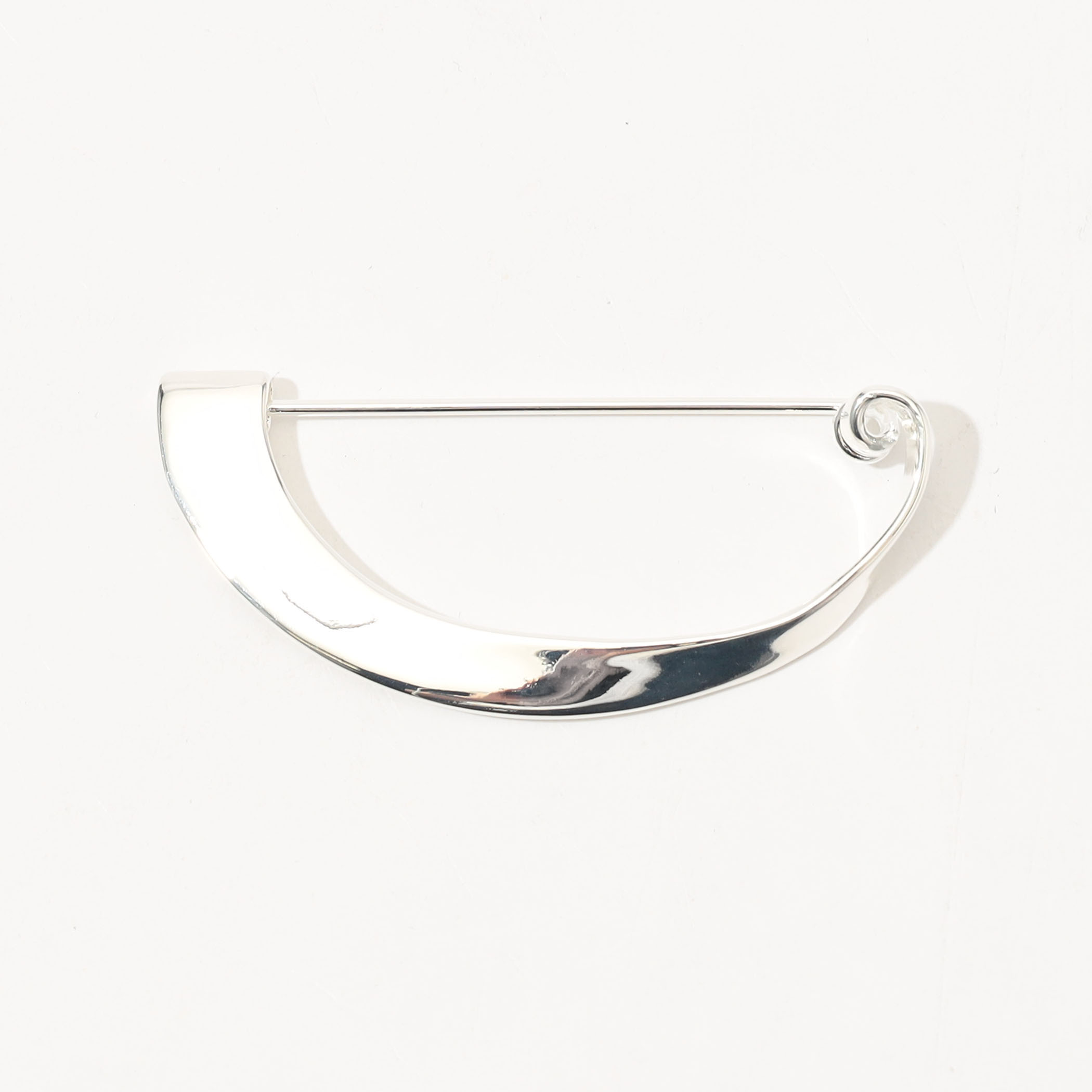 JAMIRAY MODERN CURVE PIN ネックレス｜トゥモローランド 公式サイト