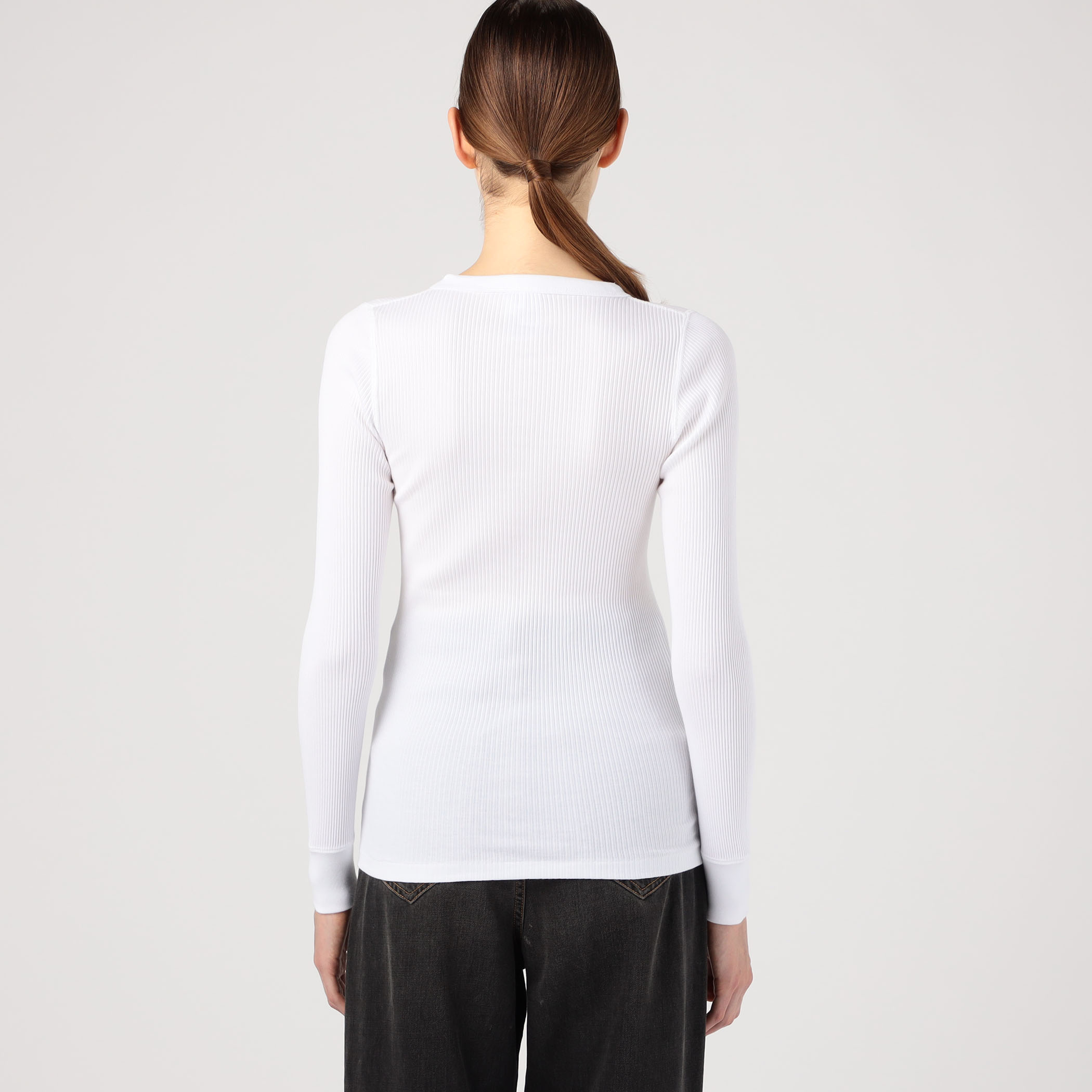 HYKE LONG SLEEVE TEE｜トゥモローランド 公式通販