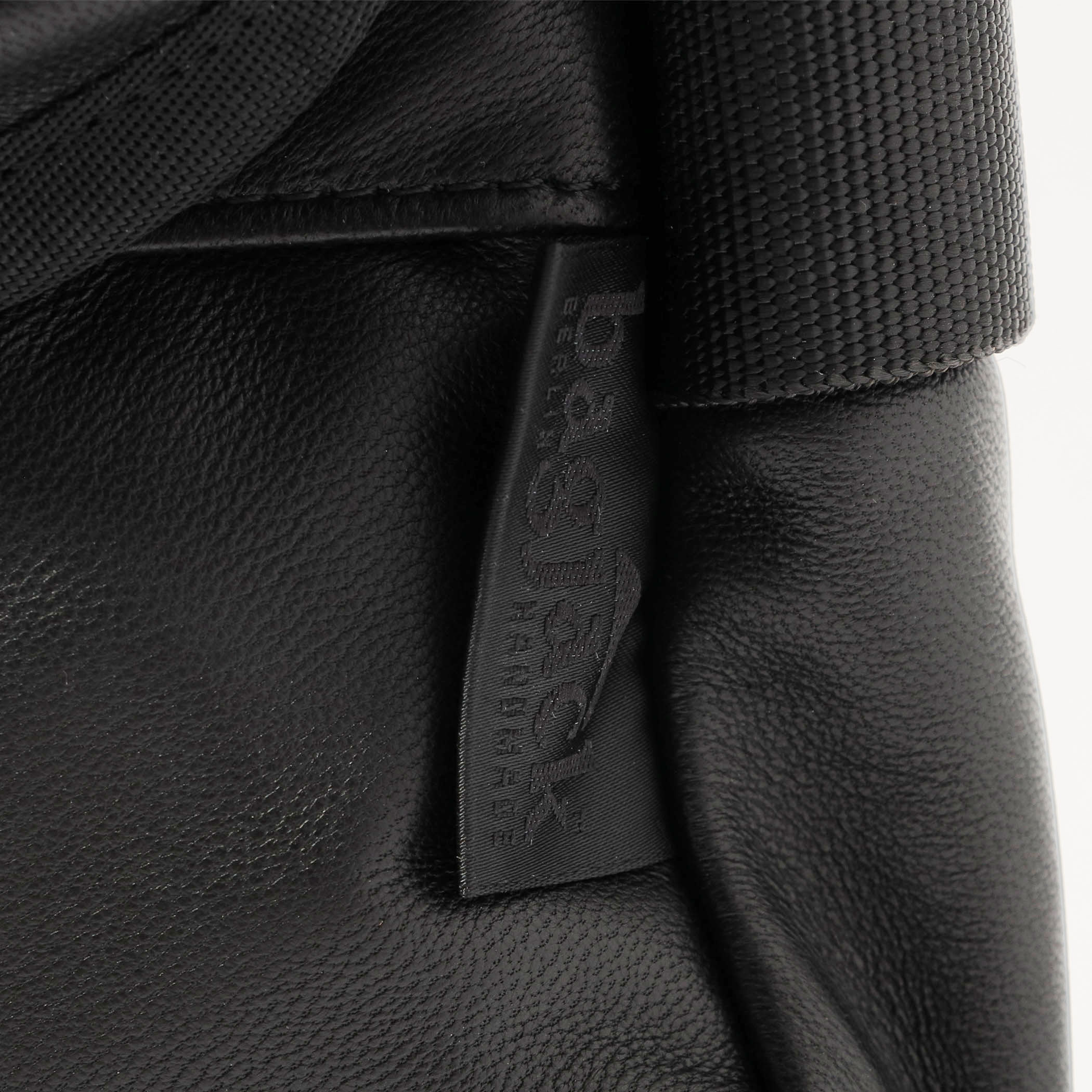 別注】bagjack HNTR pack｜トゥモローランド 公式サイト