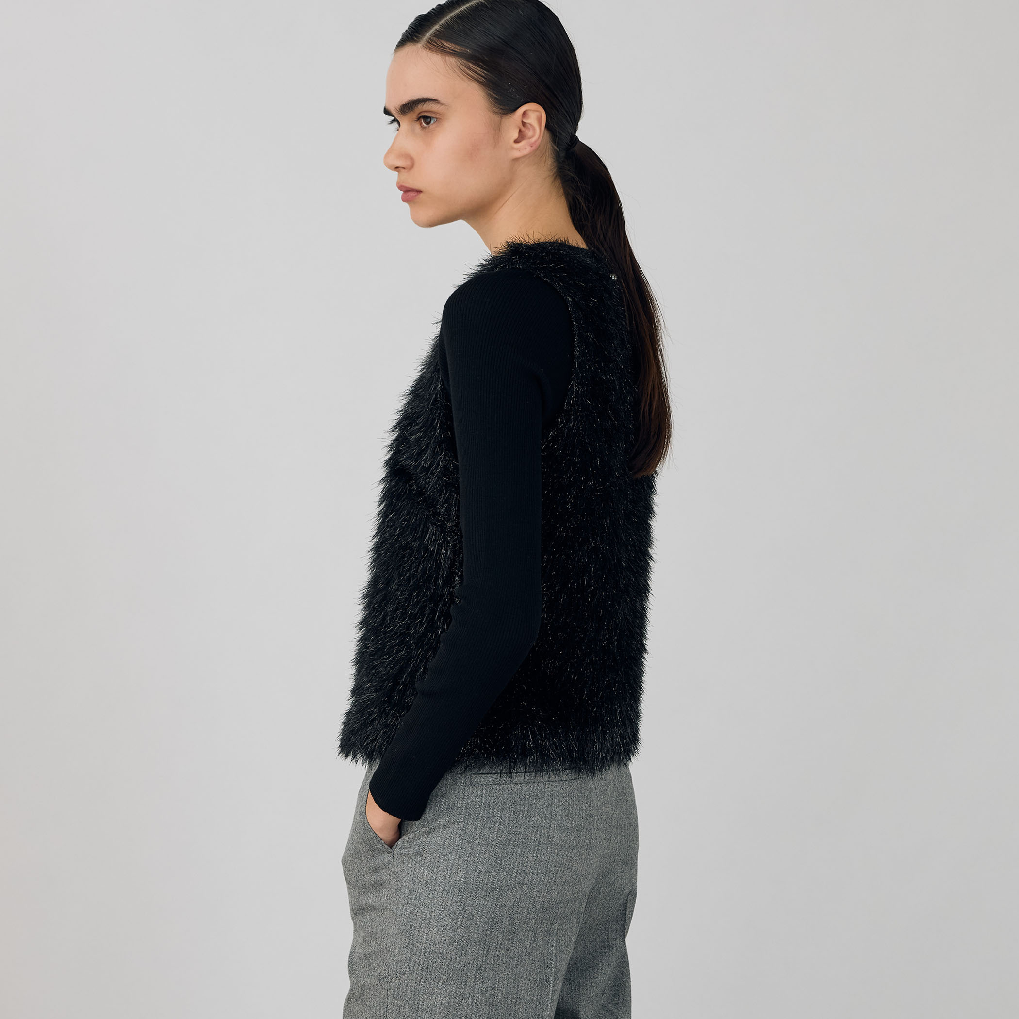 レイニーシャギー クルーネックベスト｜トゥモローランド 公式通販