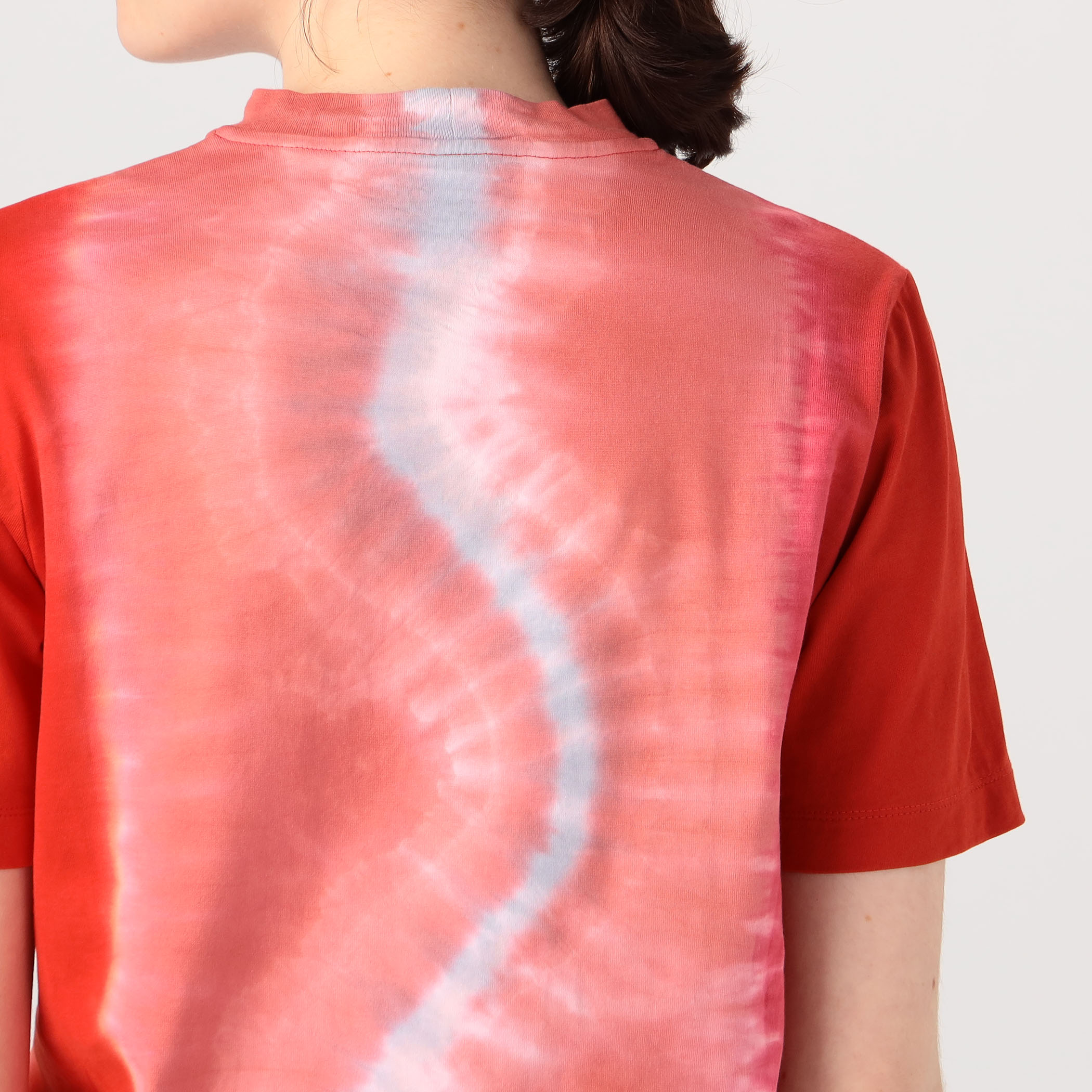 Mame Kurogouchi Shibori Tie-Dyed Cotton Jersey T-Shirt Tシャツ｜トゥモローランド 公式通販