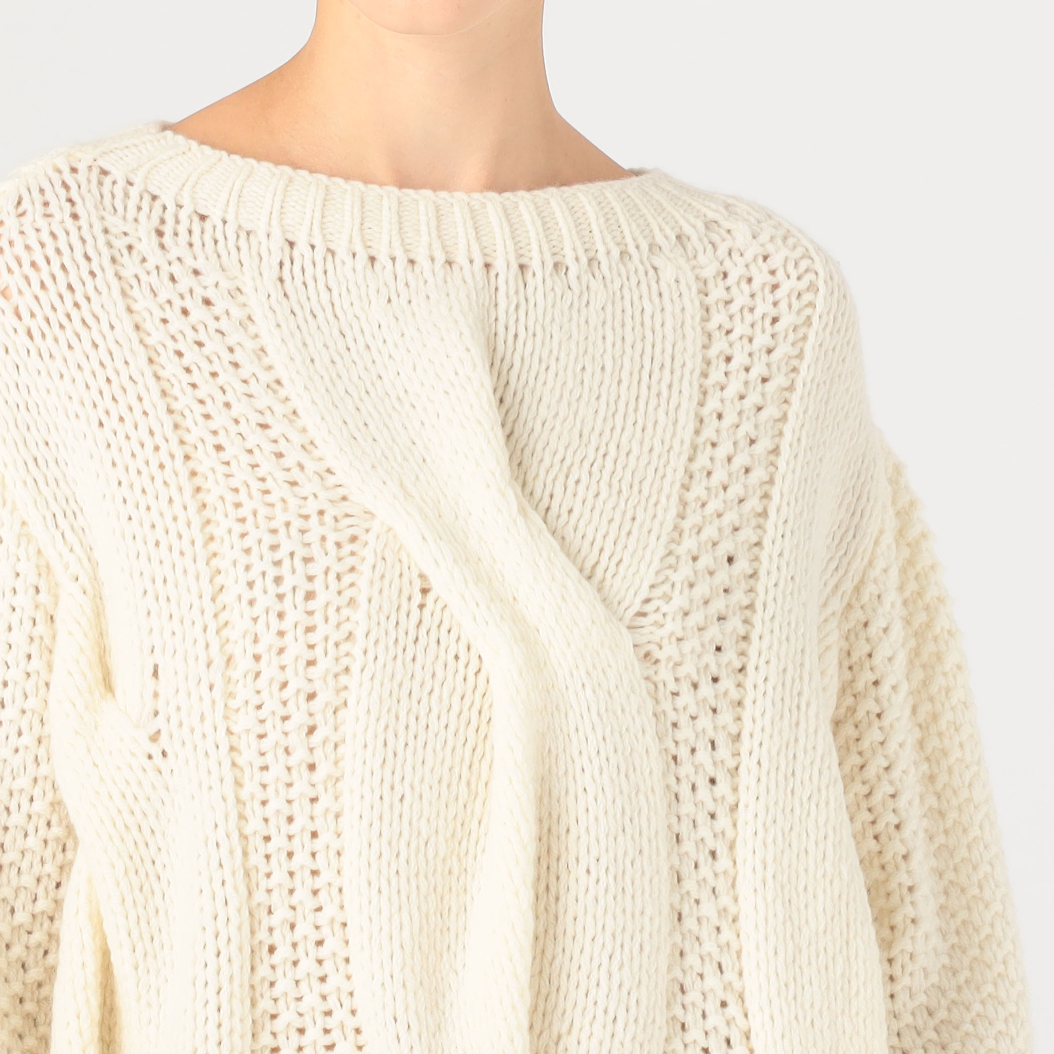 ビッグケーブル ボートネックプルオーバー｜トゥモローランド 公式通販