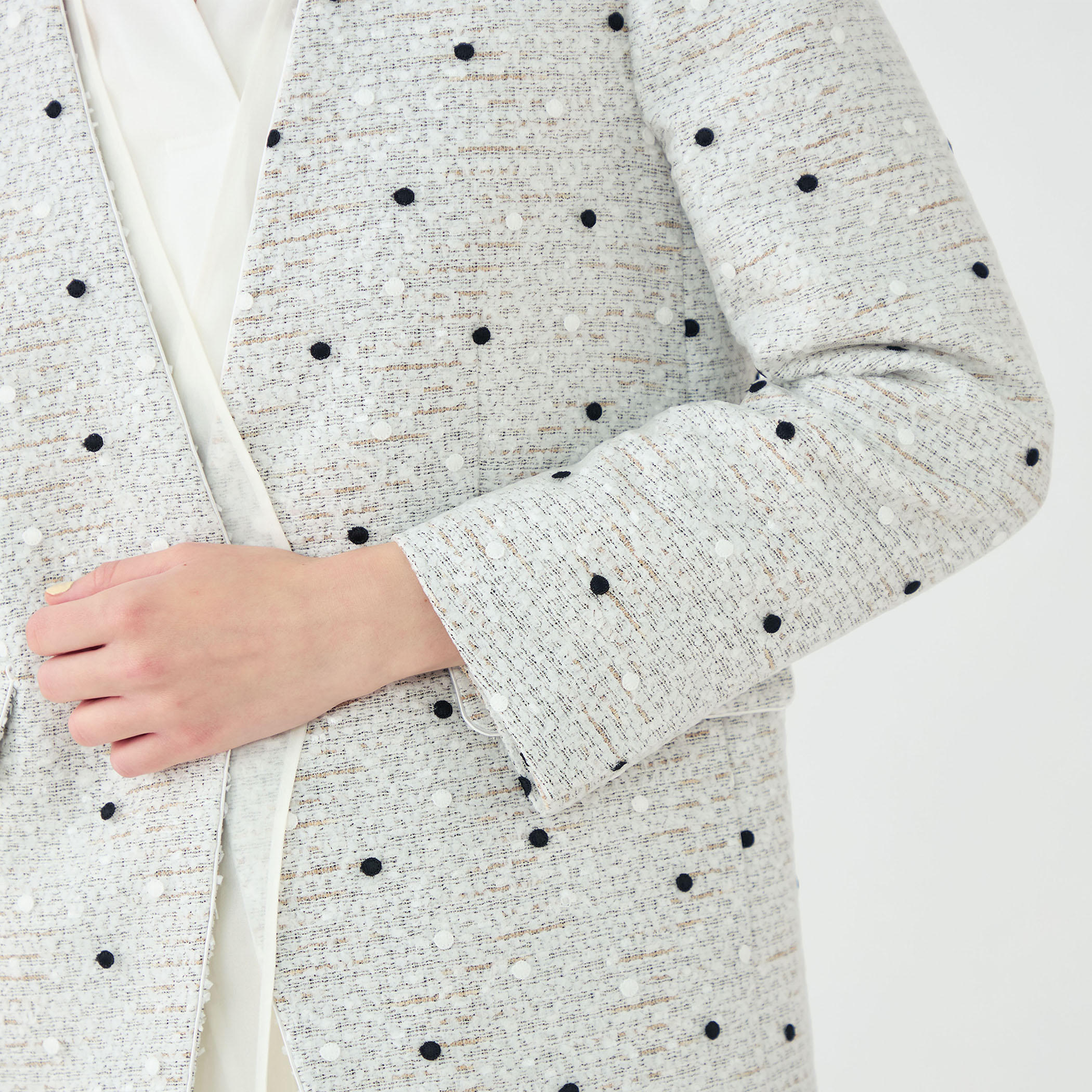 ラッピングツイード Vカラージャケット｜トゥモローランド 公式通販