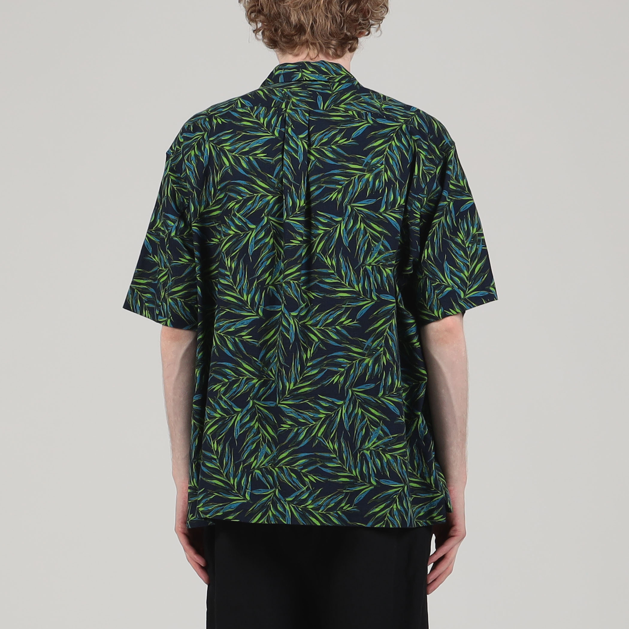 コットン リーフプリント オープンカラーシャツ｜トゥモローランド