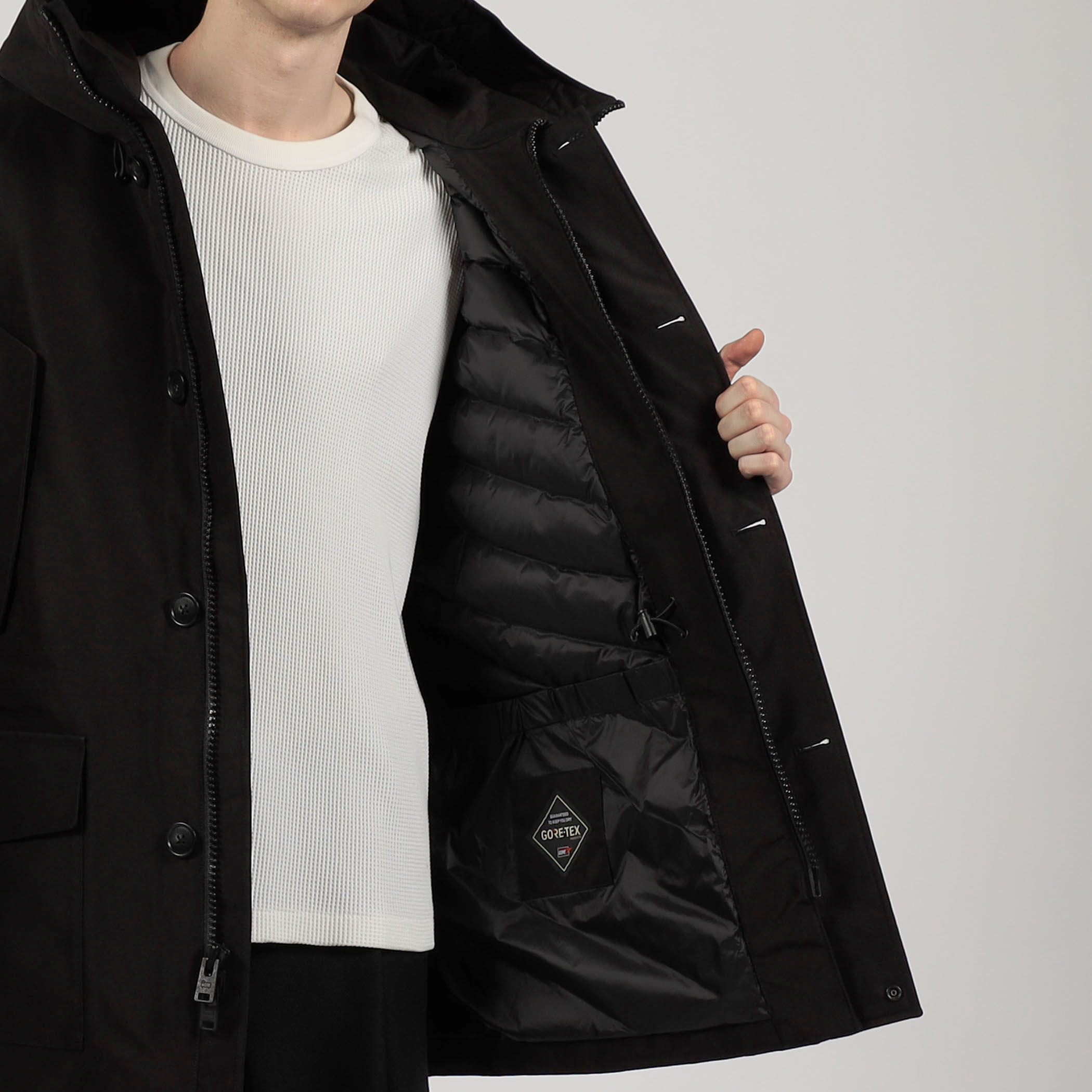 ○WOOLRICH GTX MOUNTAIN PARKA ダウンジャケット｜トゥモローランド