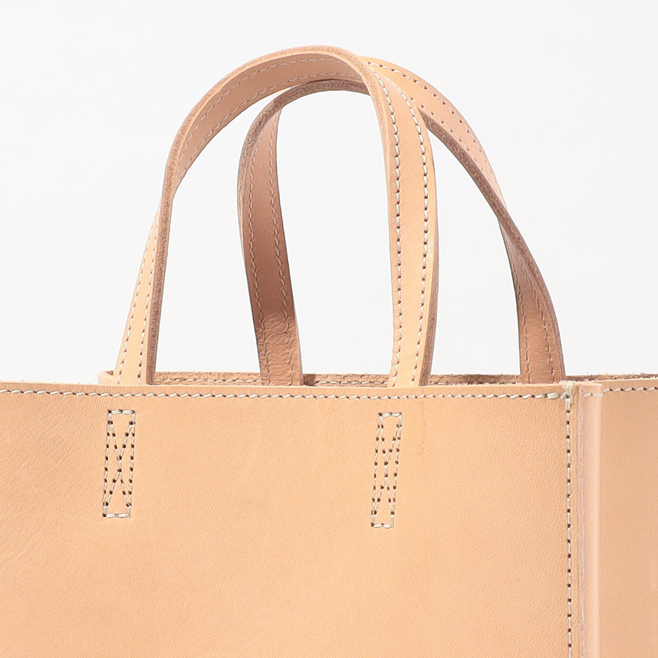 Pachyderm LV ヌメ トートバッグ Pachyderm LV ヌメ トートバッグ｜トゥモローランド 公式通販