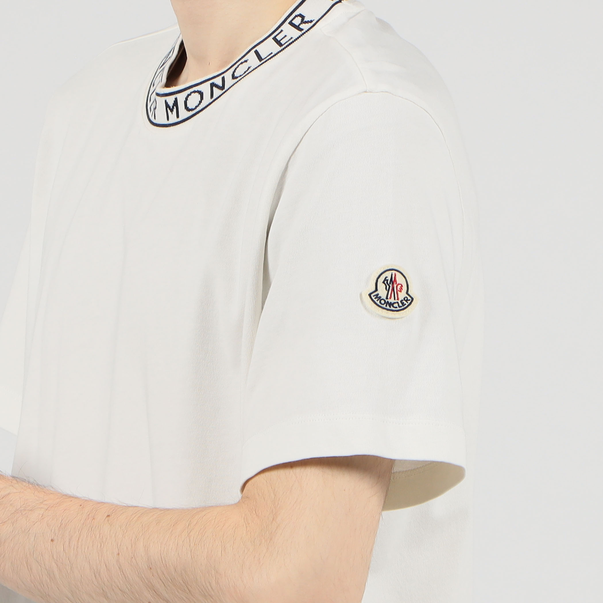 MONCLER コットン Tシャツ｜トゥモローランド 公式通販