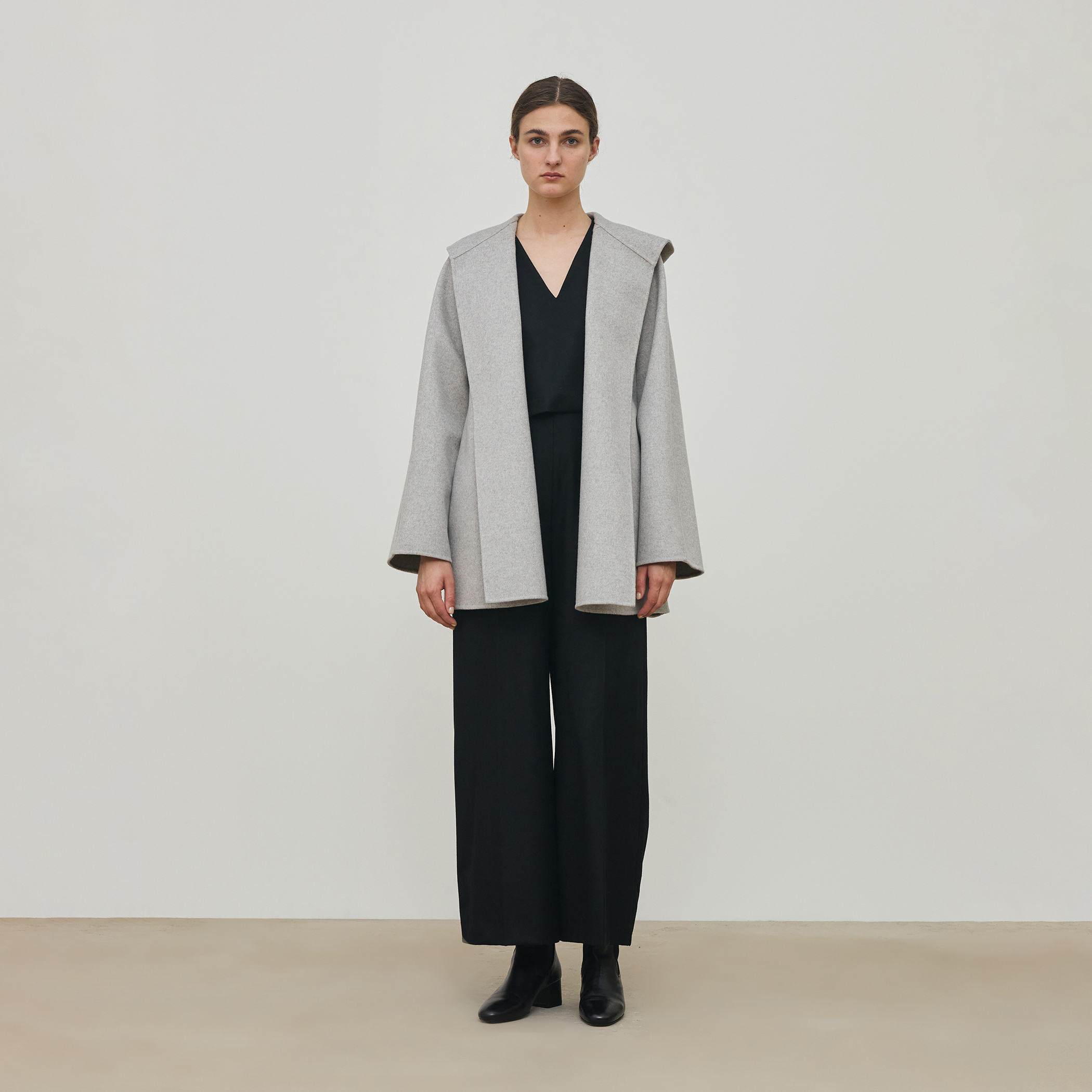 ダブルフェイスメルトンビーバー フーディーミディコート