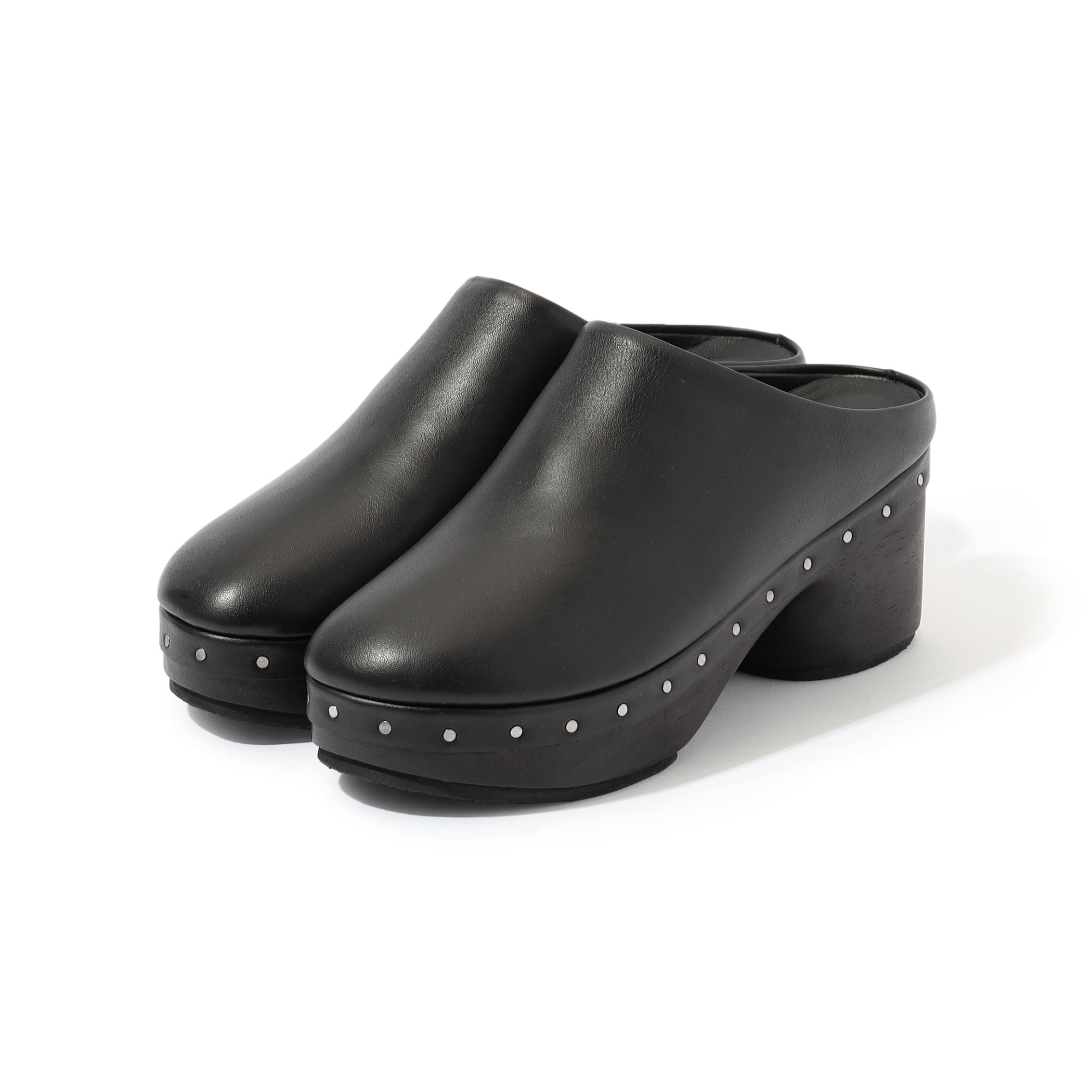 【関税込み】Lauren Manoogian ブラック Zori サンダル Lauren Manoogian Suede Zori Clog in Black