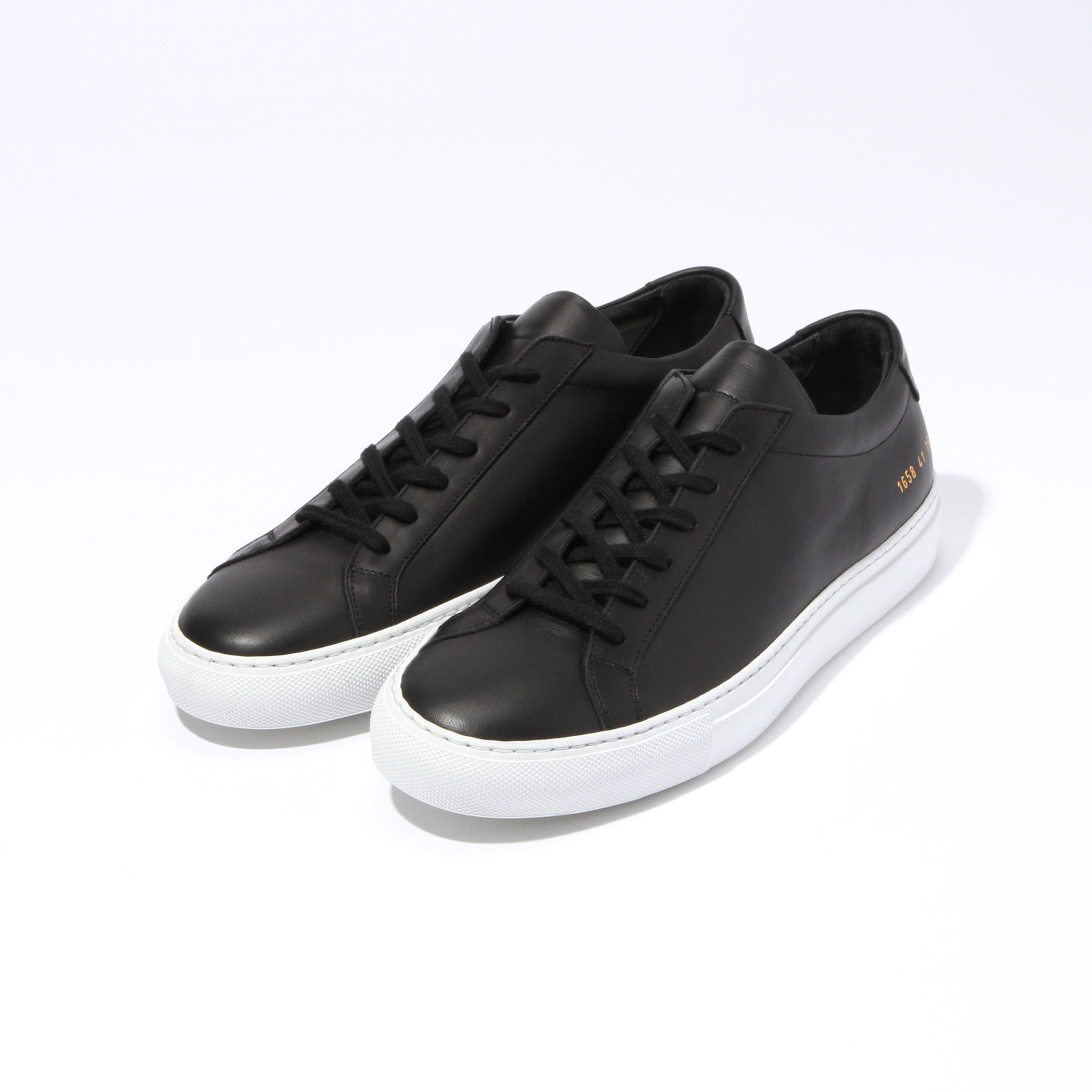 COMMON PROJECTS Achilles Low スニーカー箱と替えの靴紐もあります
