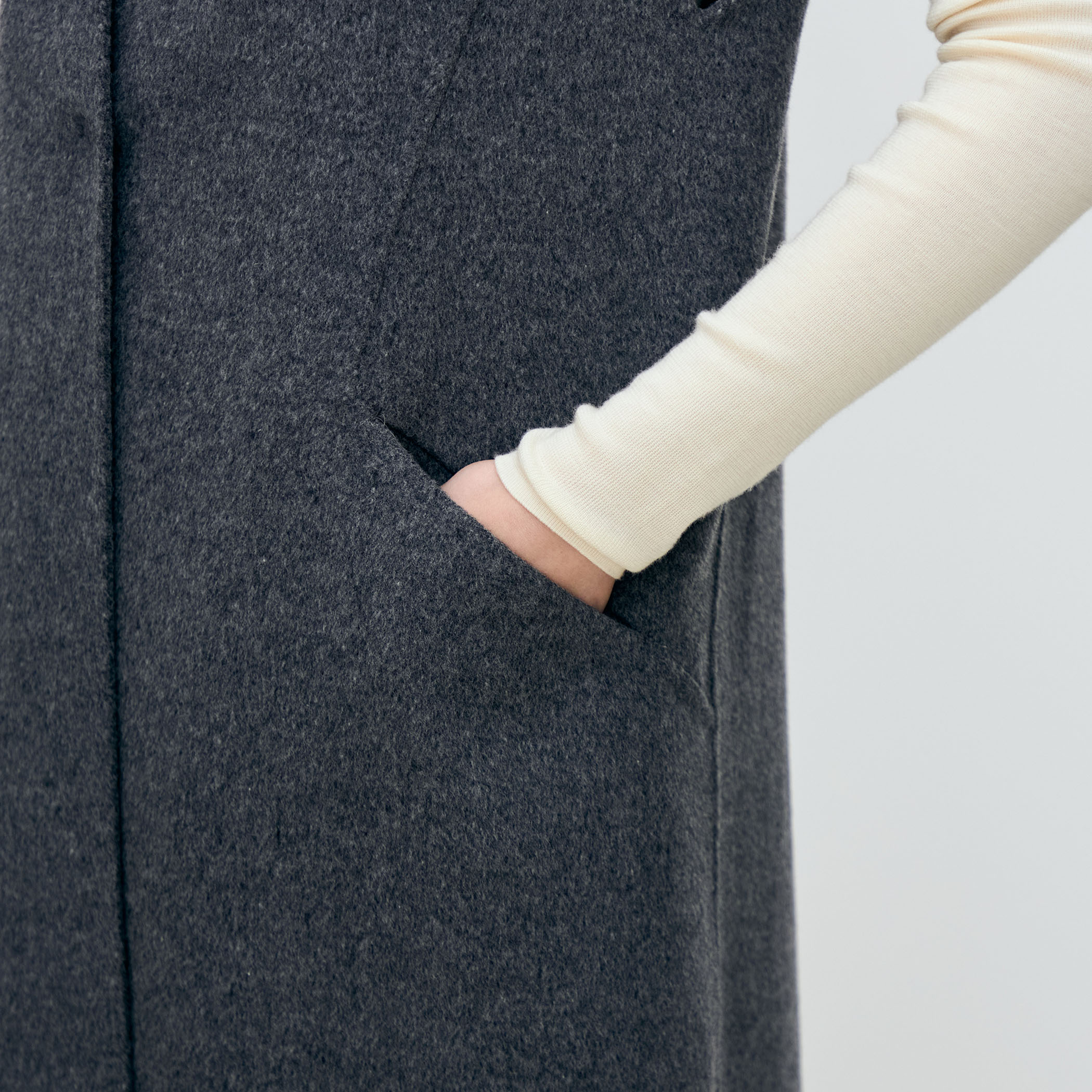 スーパーダブルフェイス Vカラージレ｜トゥモローランド 公式通販