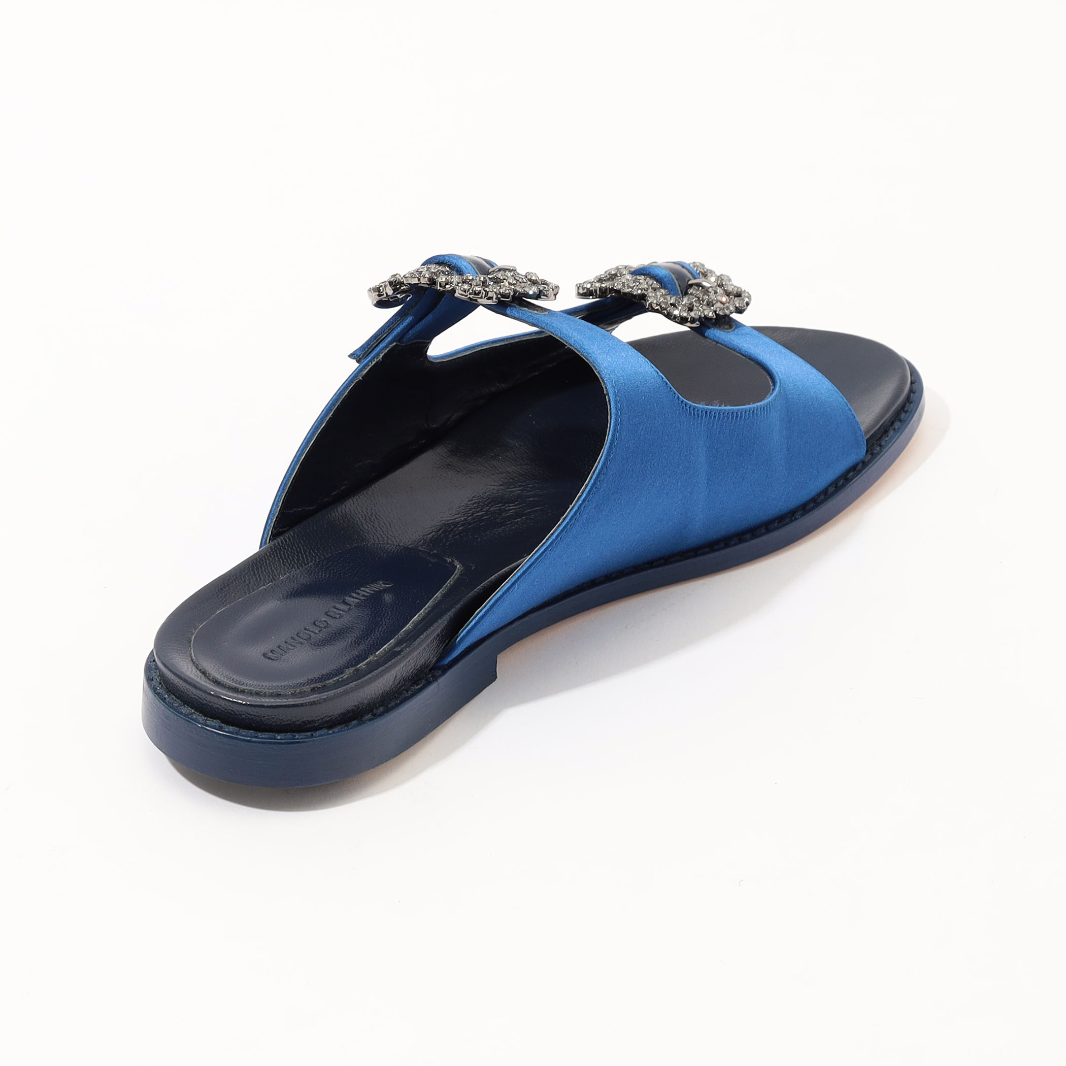 Manolo Blahnik ターコイズ スリッパヒール Manolo Blahnik – Outfit Repeater