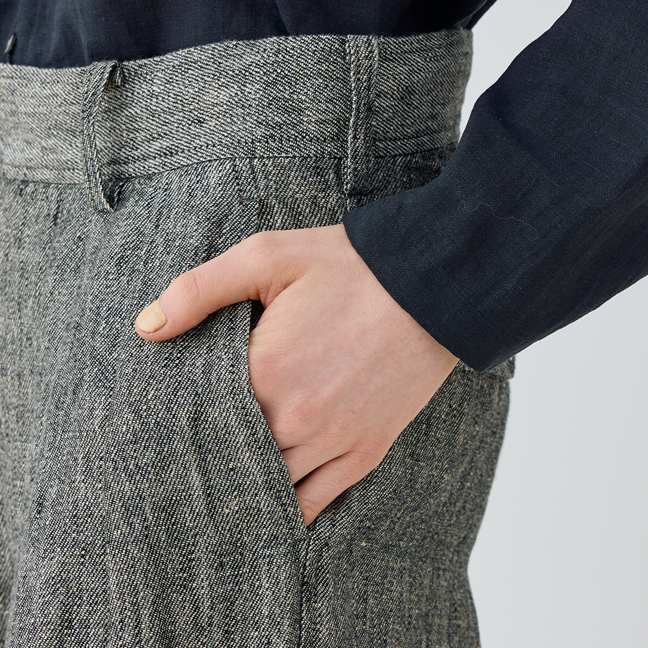 近年 45R XXL ヘリンボーン リネン100% 洗える パンツ スラックス 近年 45R XXL ヘリンボーン リネン100% 洗える パンツ スラックス