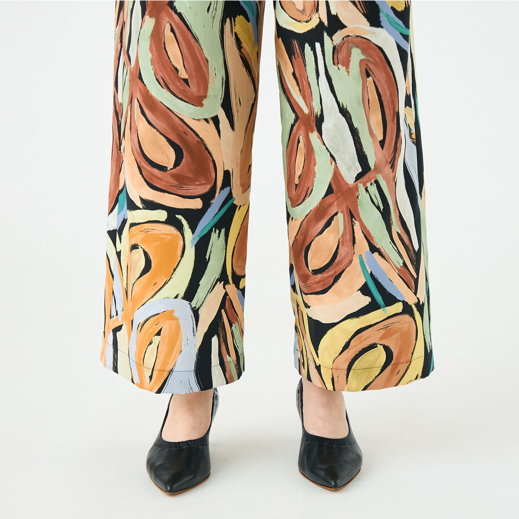 ハンドペイントプリント タックセミワイドパンツ｜トゥモローランド