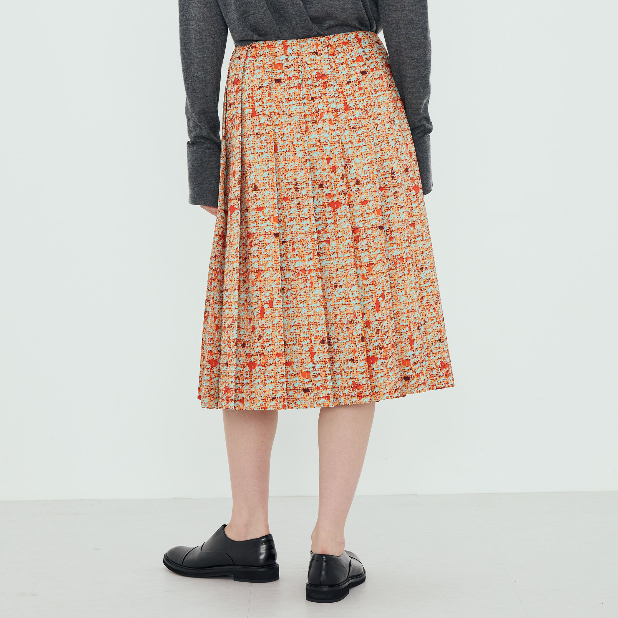 ポリエステル ツイードプリント プリーツスカート｜トゥモローランド