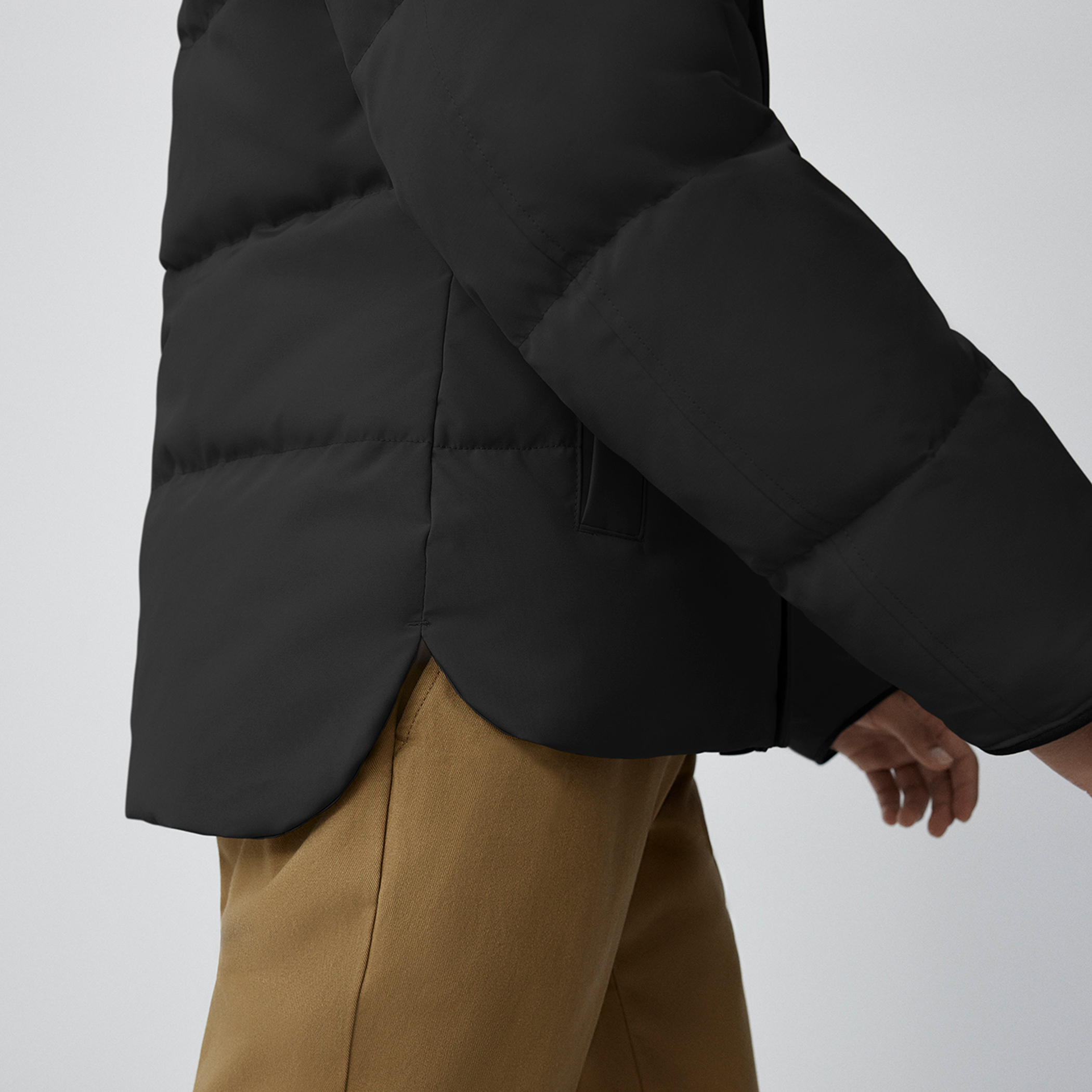 CANADA GOOSE Macmillan Parka Black Label ダウンジャケット 