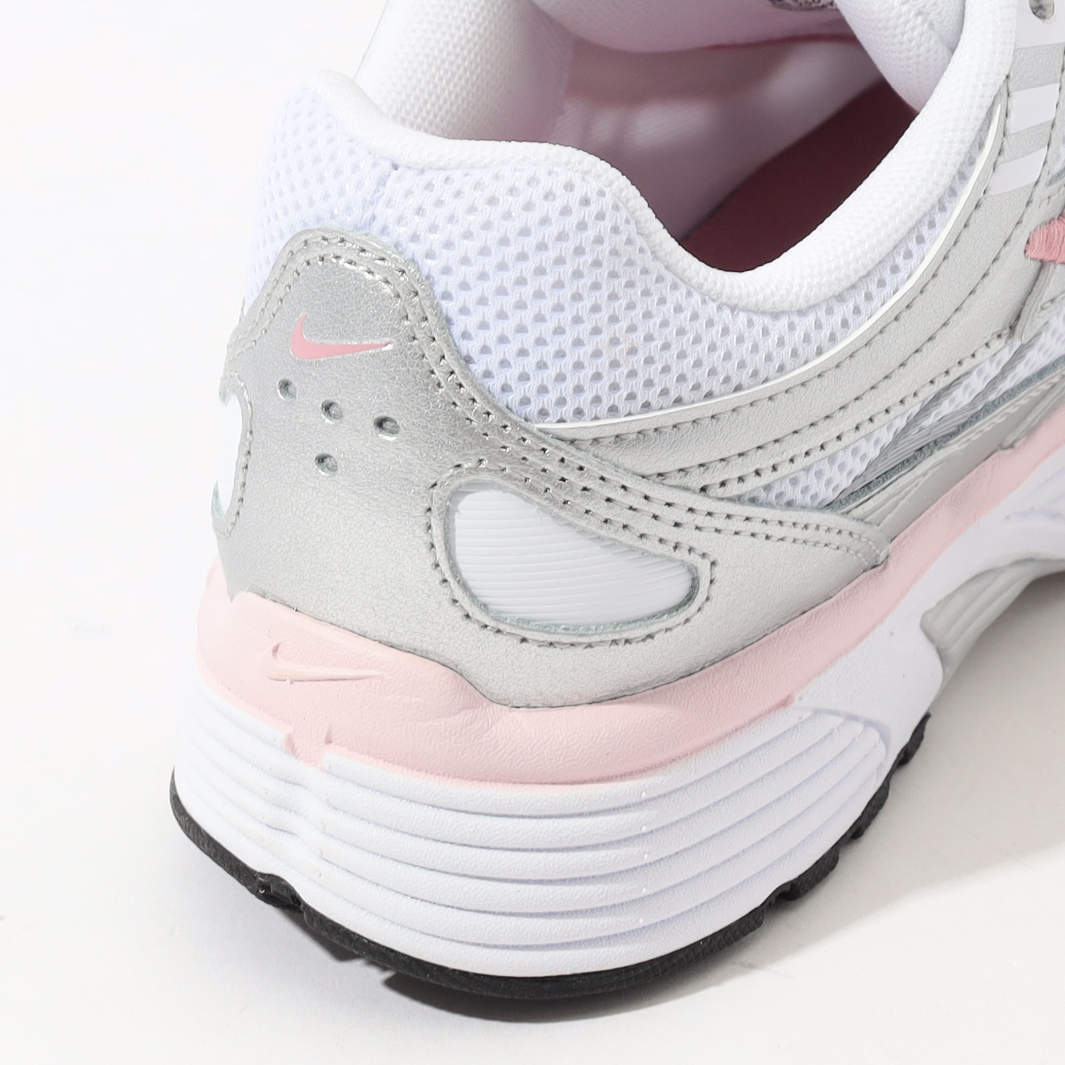 Nike P-6000 スニーカー｜トゥモローランド 公式通販