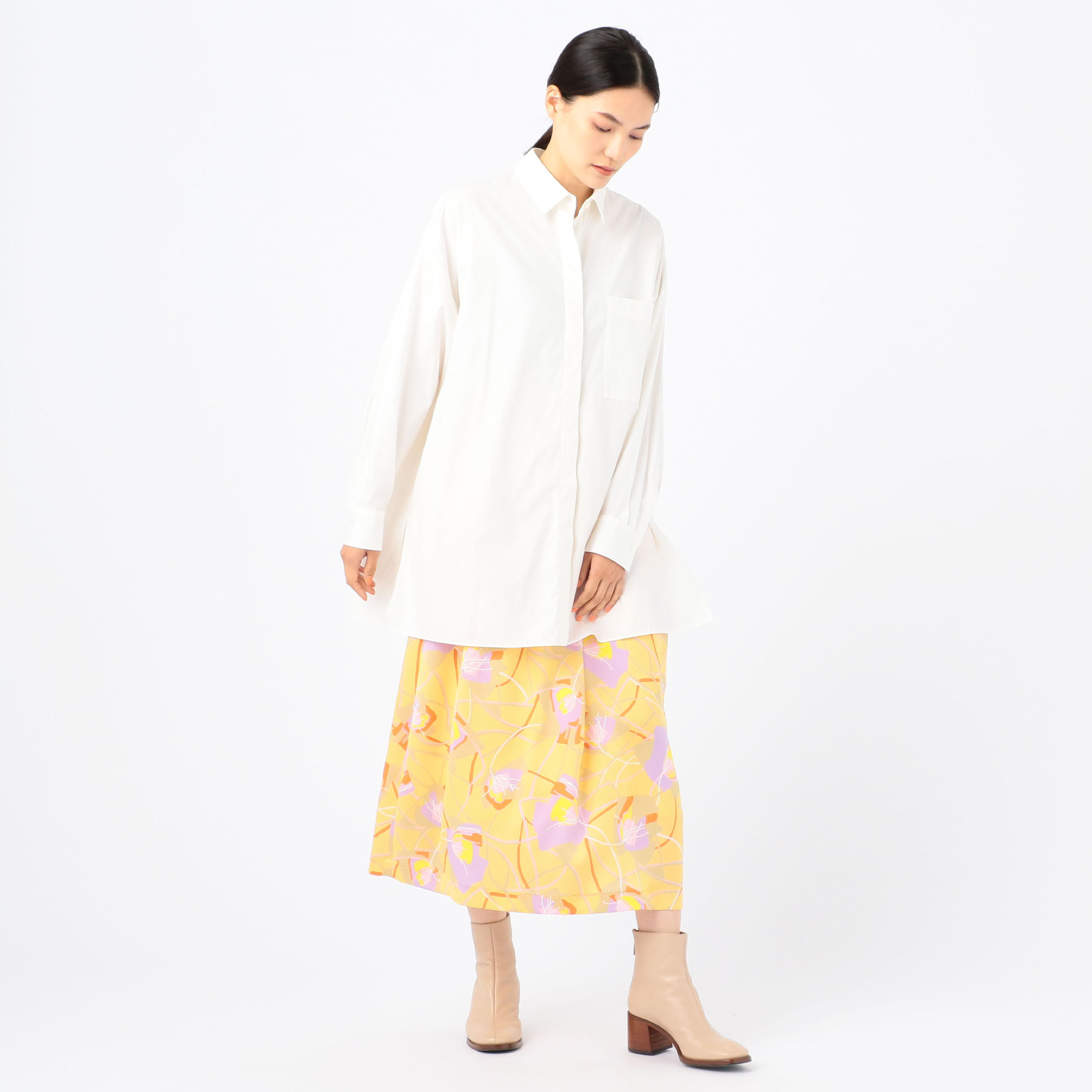 ETRO フラワープリント アシンメトリーミディスカート ブラック セール】 アイヴィーフラワープリント アシンメトリータック